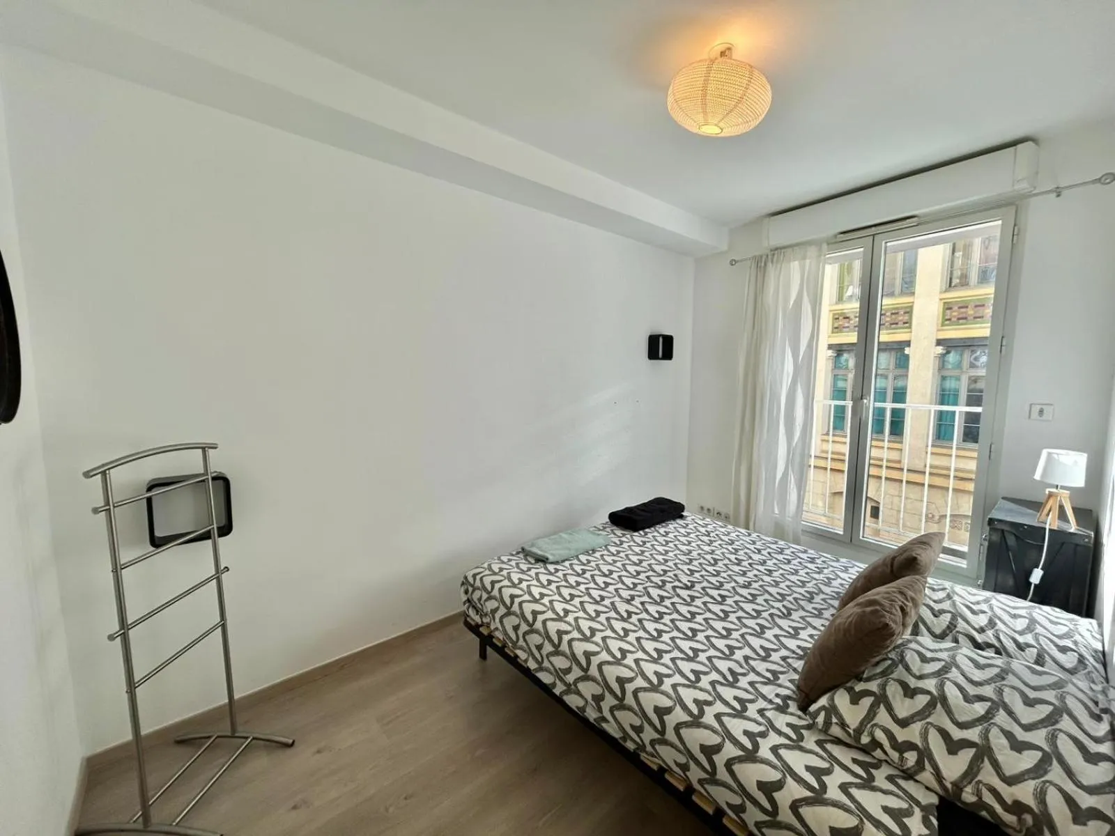 Photo of the whole room, Bed in Le Phocéen Appartement Terrasse Plein centre