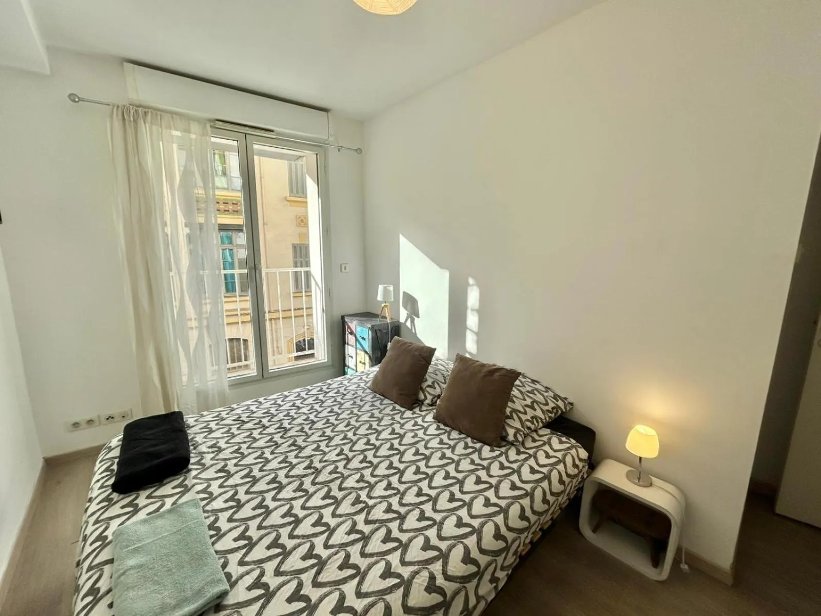 Photo of the whole room, Bed in Le Phocéen Appartement Terrasse Plein centre