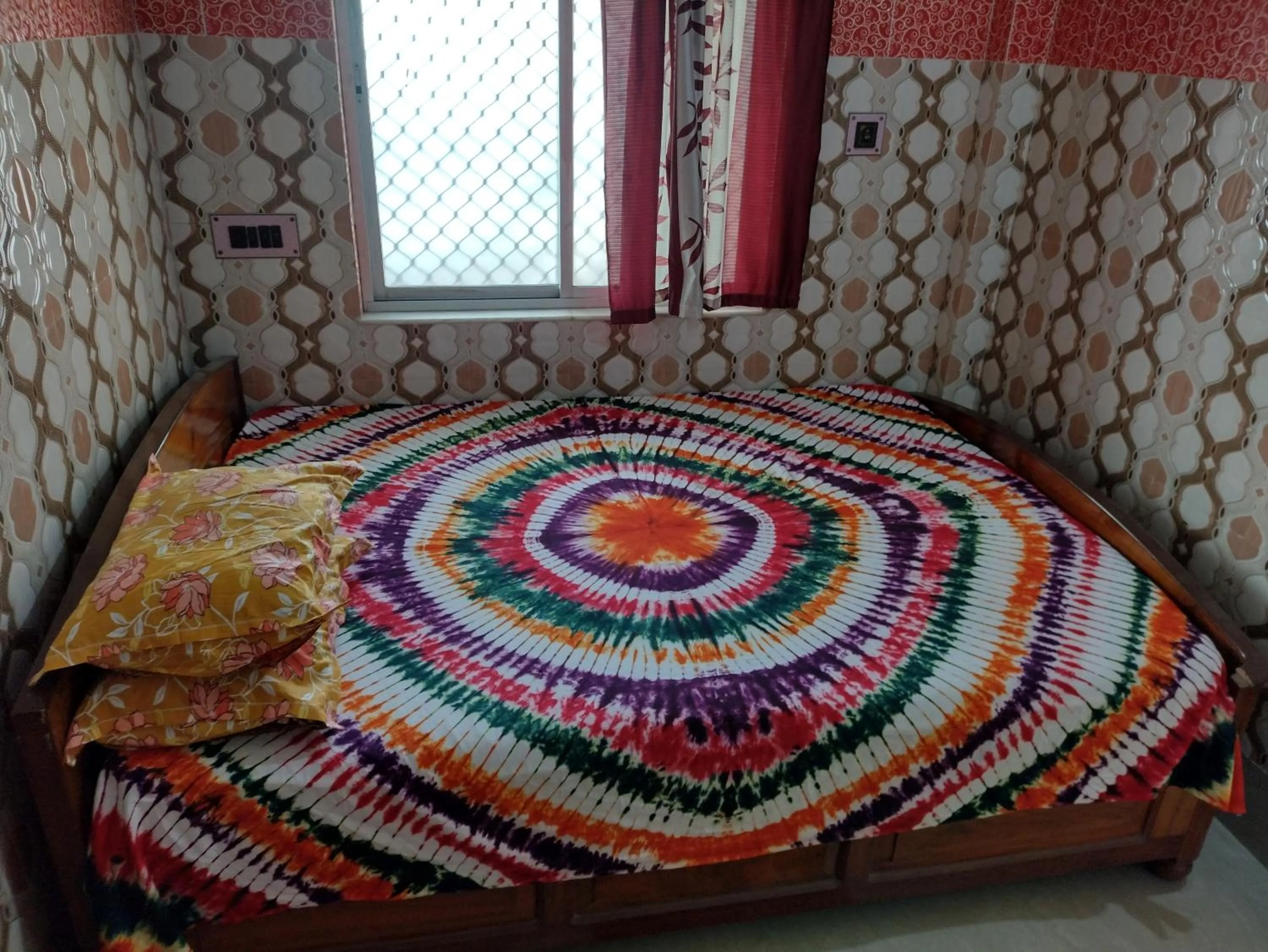 Bed in Jagannath Guest House