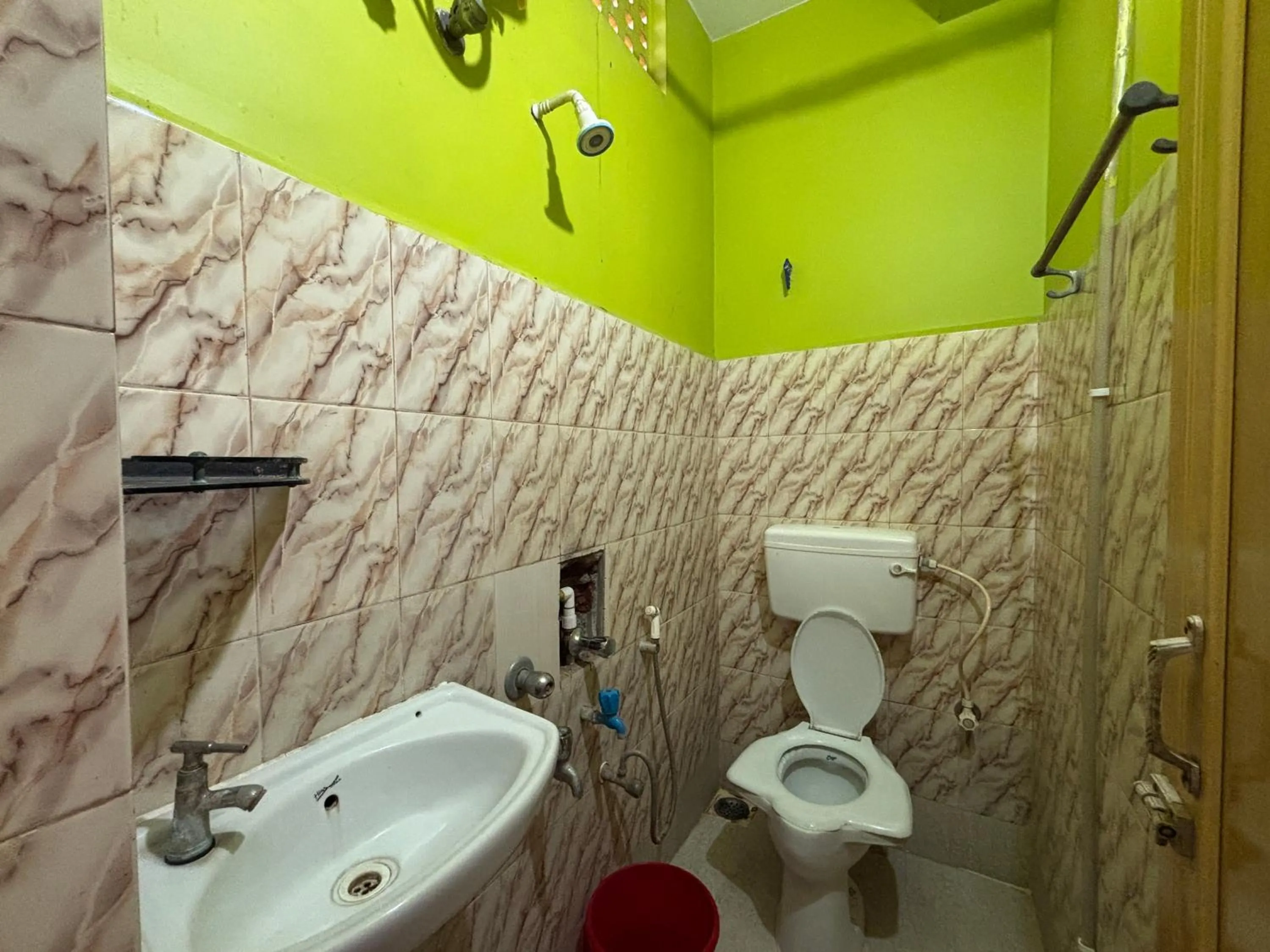 Toilet in Jagannath Guest House