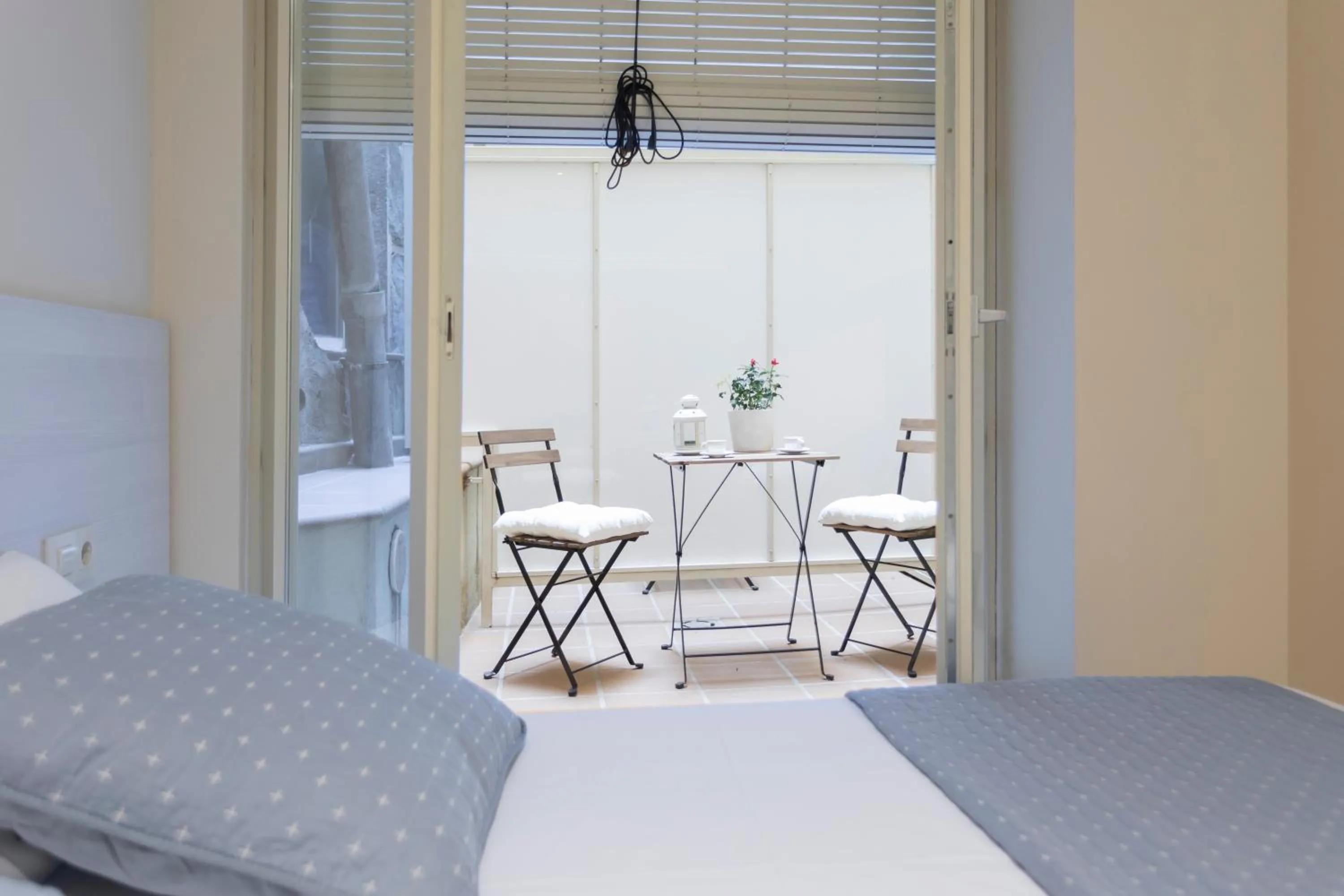 Bed in Bravissimo Cort Reial-1A