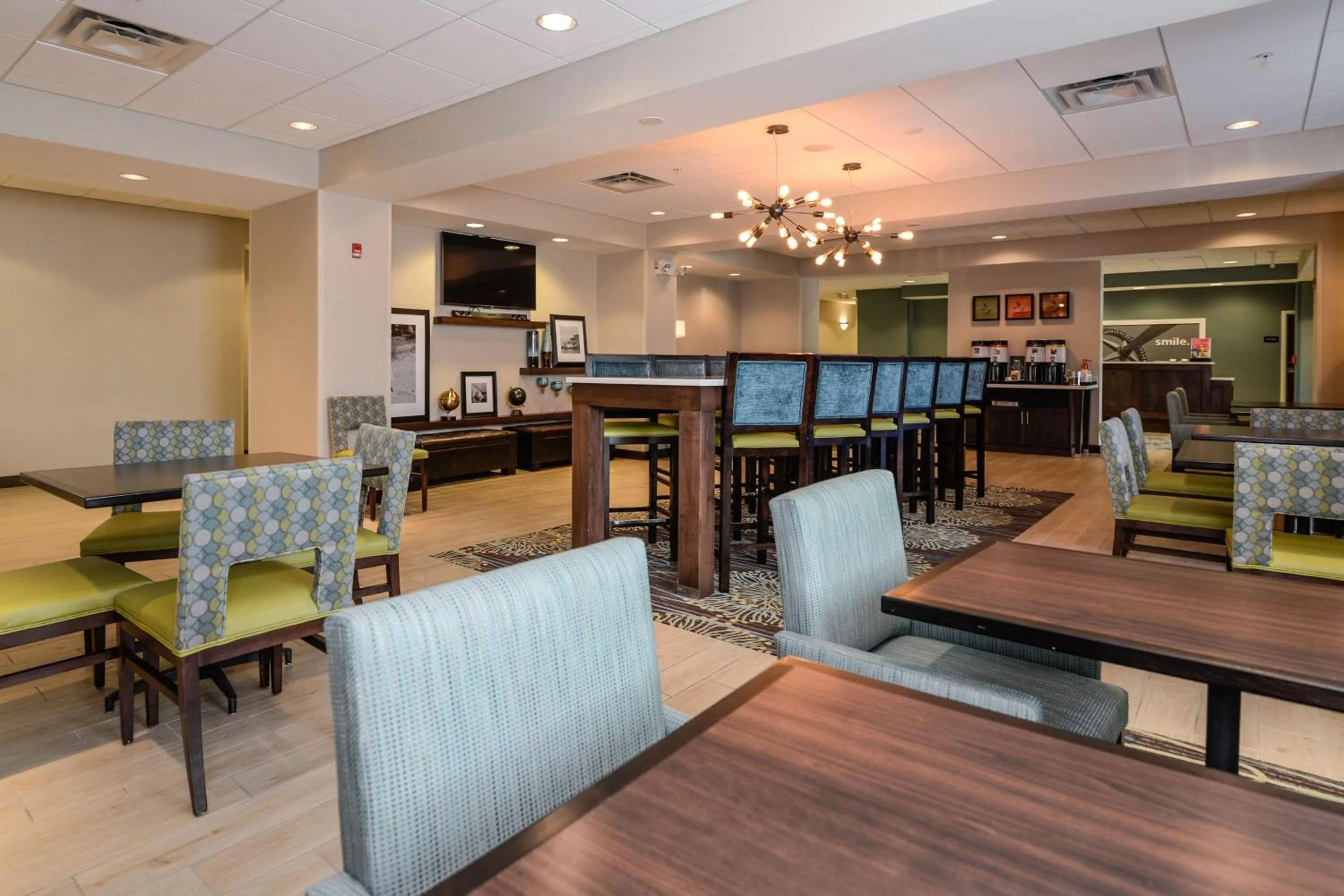 Lobby or reception in Hampton Inn Brighton Mi