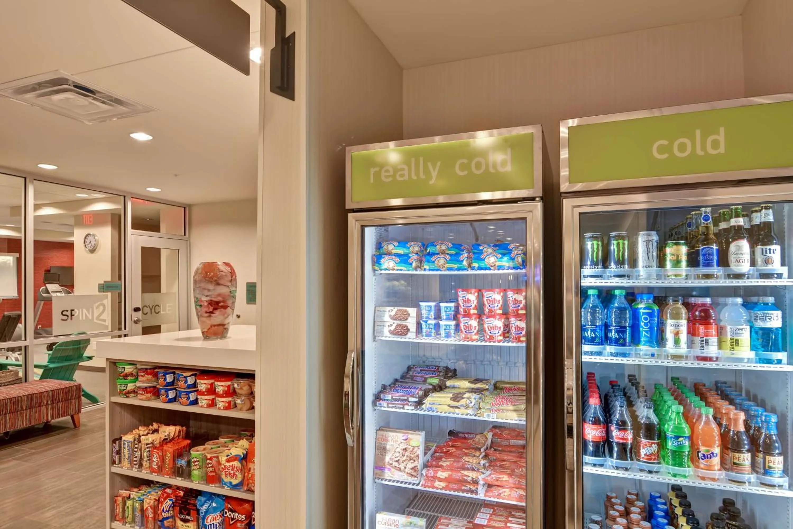 Restaurant/places to eat in Home2 Suites By Hilton Tampa USF Near Busch Gardens