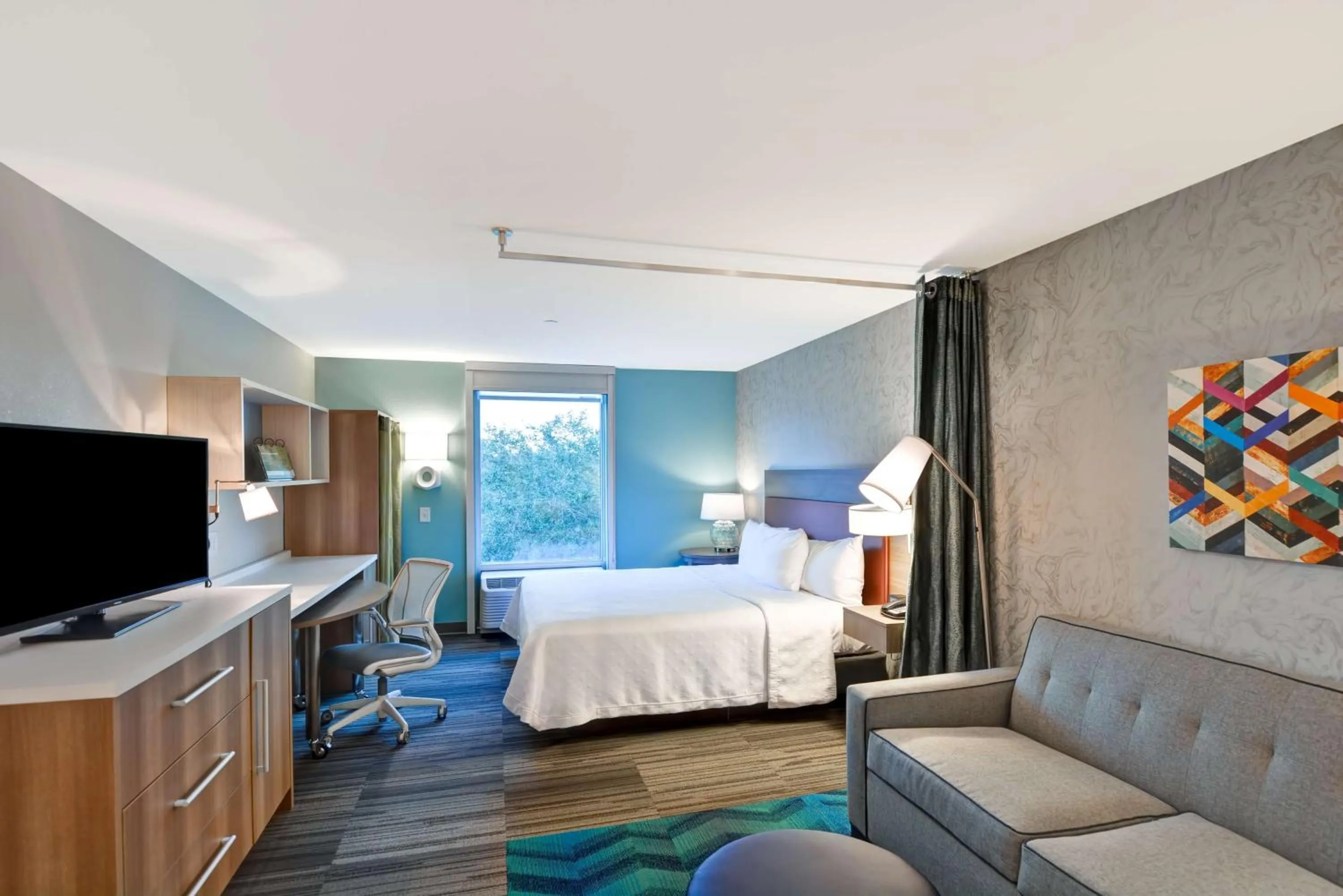 Bedroom, Bed in Home2 Suites By Hilton Tampa USF Near Busch Gardens