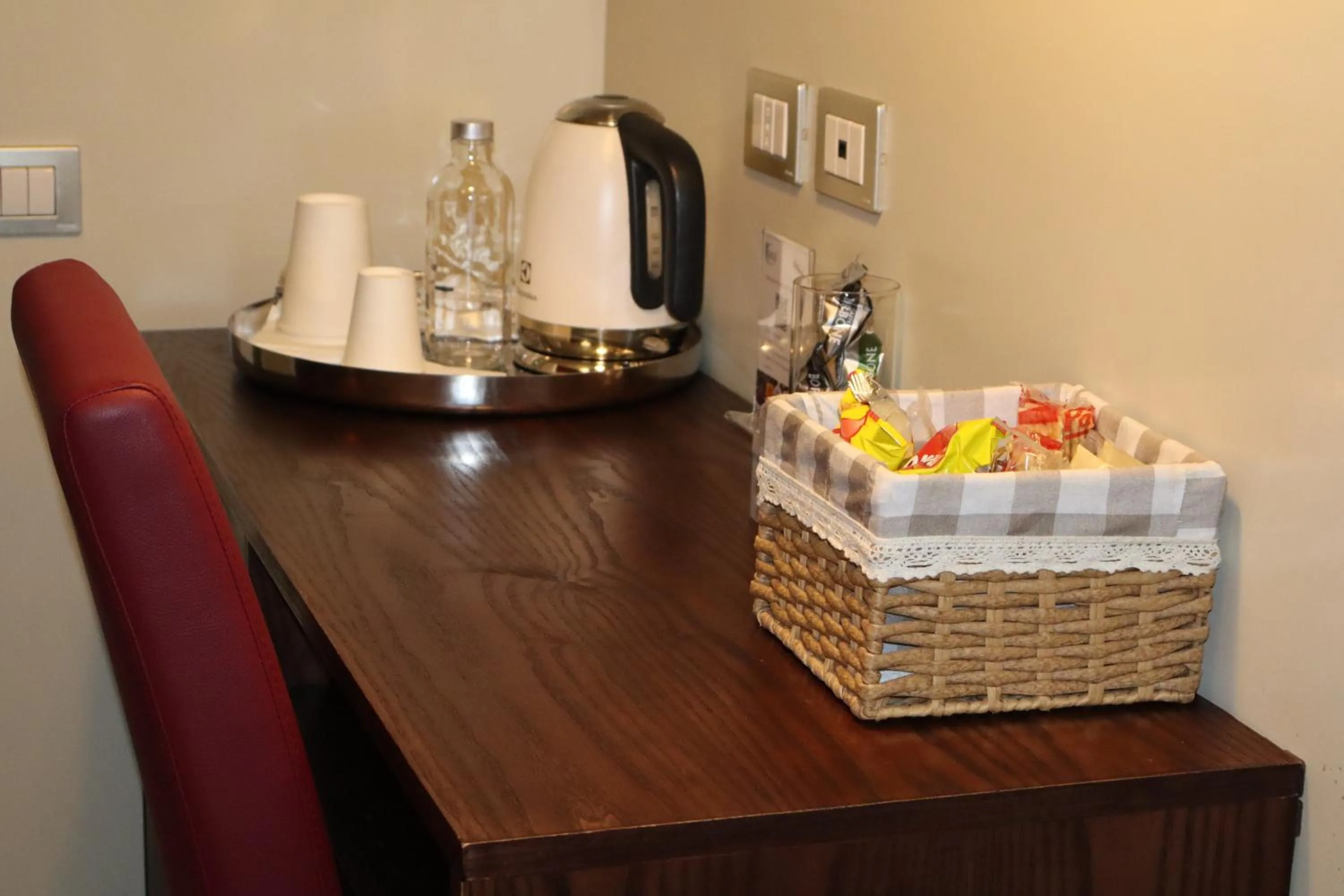 Coffee/tea facilities in Residenza Roma Imperiale