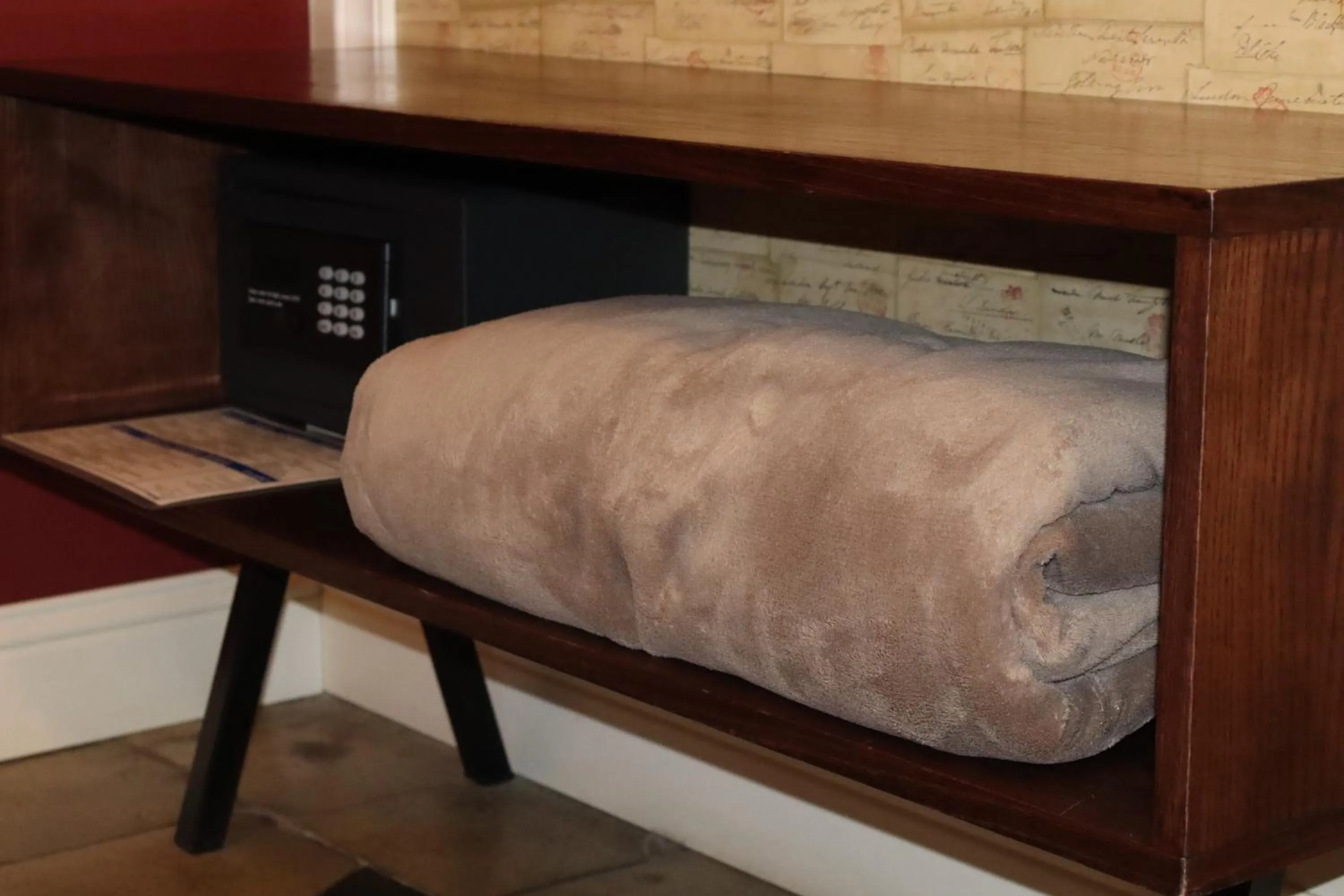 Decorative detail in Residenza Roma Imperiale