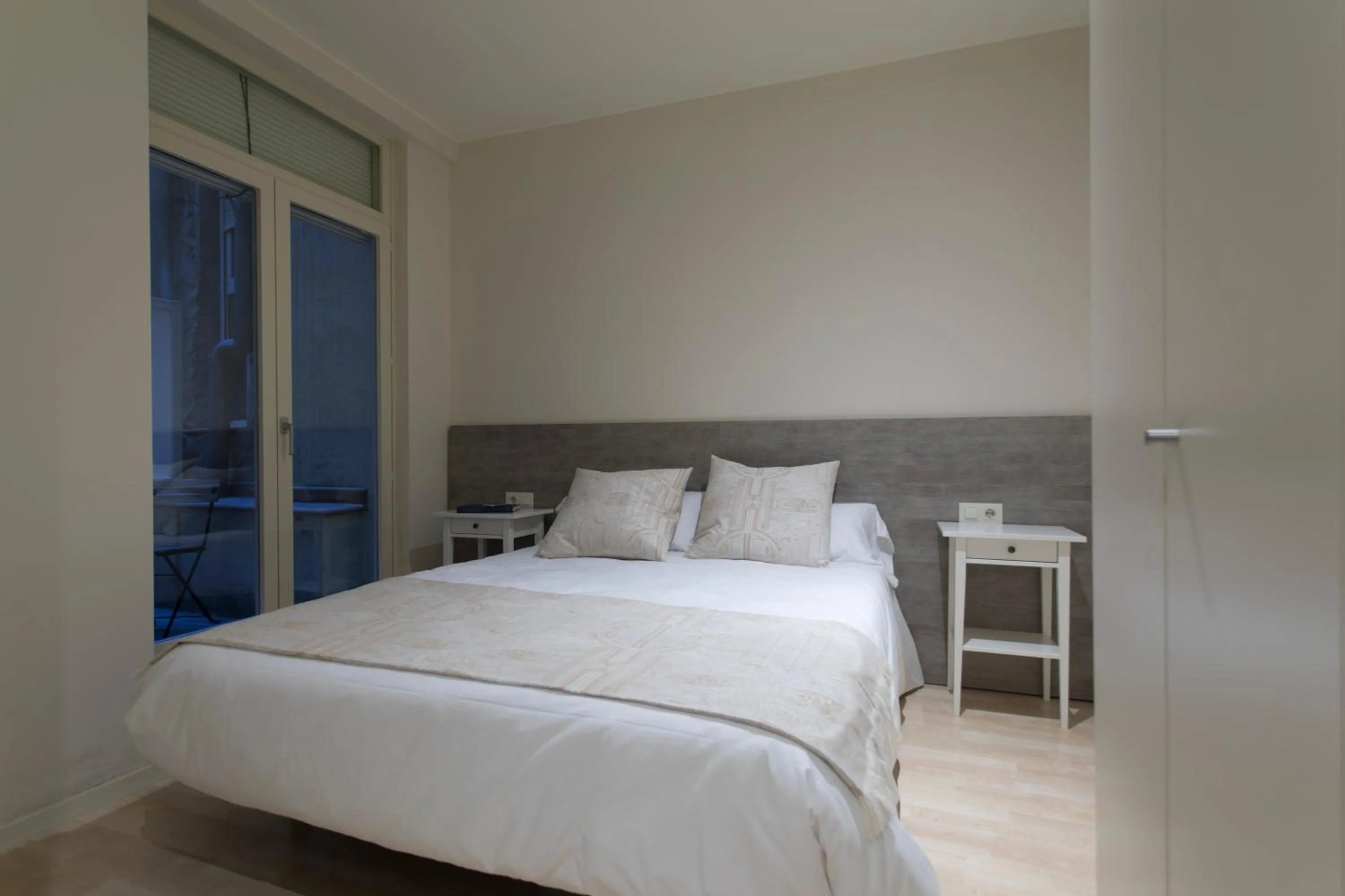 Bedroom, Bed in Bravissimo Cort Reial-3B