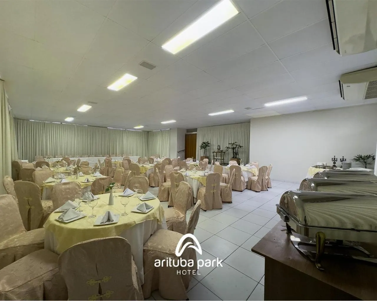 Property building in Arituba Park Hotel