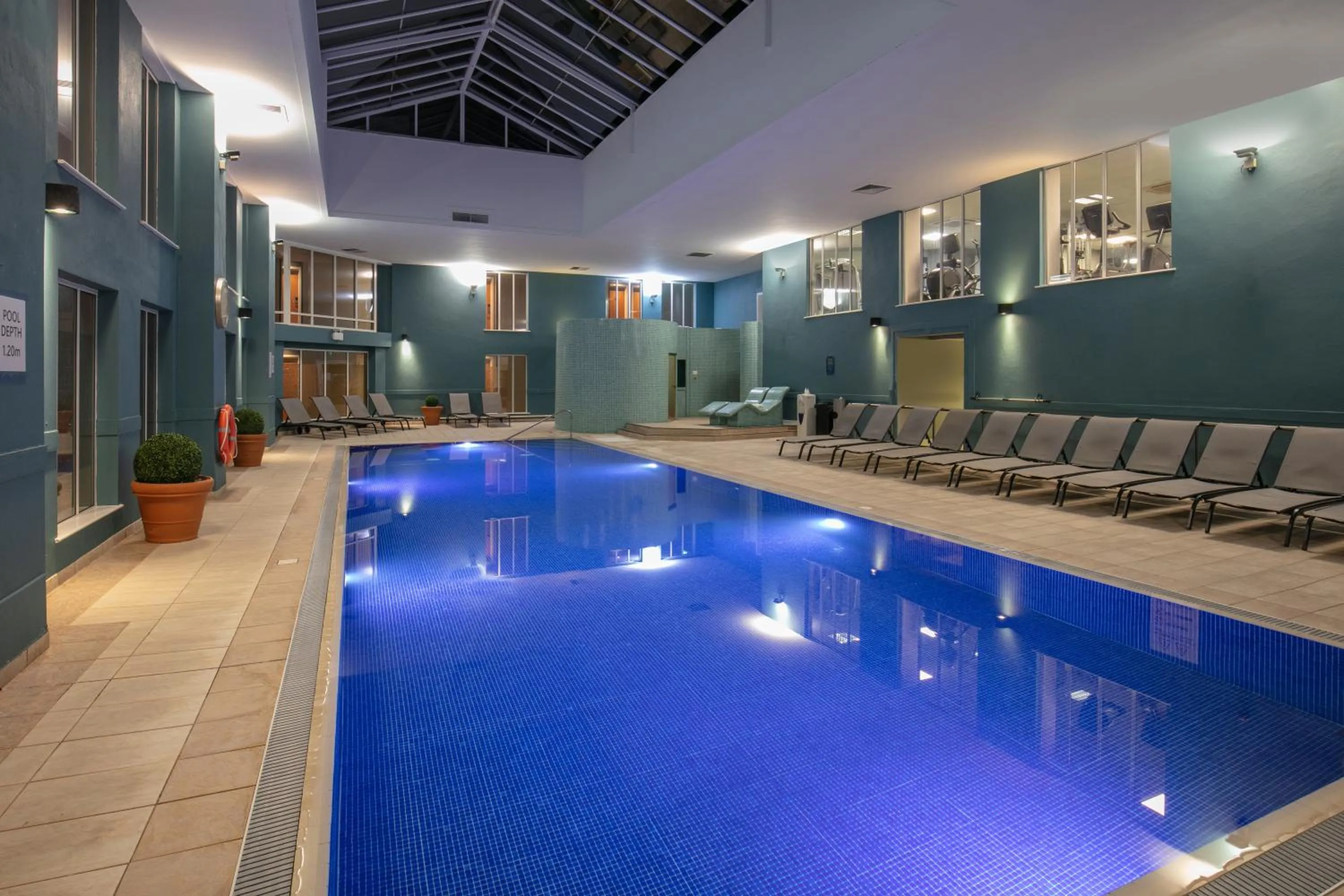 Swimming pool in Norton Park Hotel, Spa & Manor House - Winchester