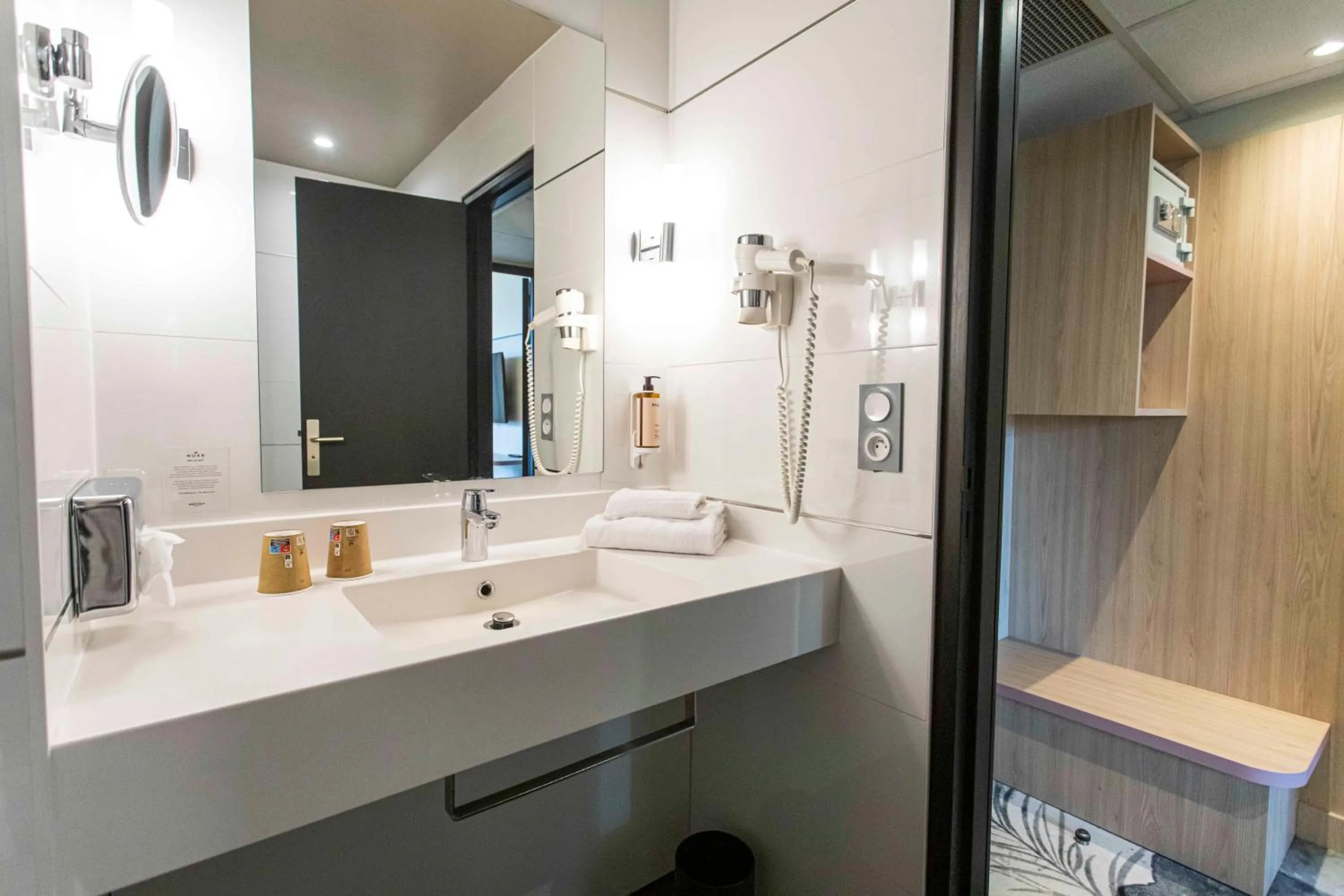 Bedroom in Mercure Granville Le Grand Large