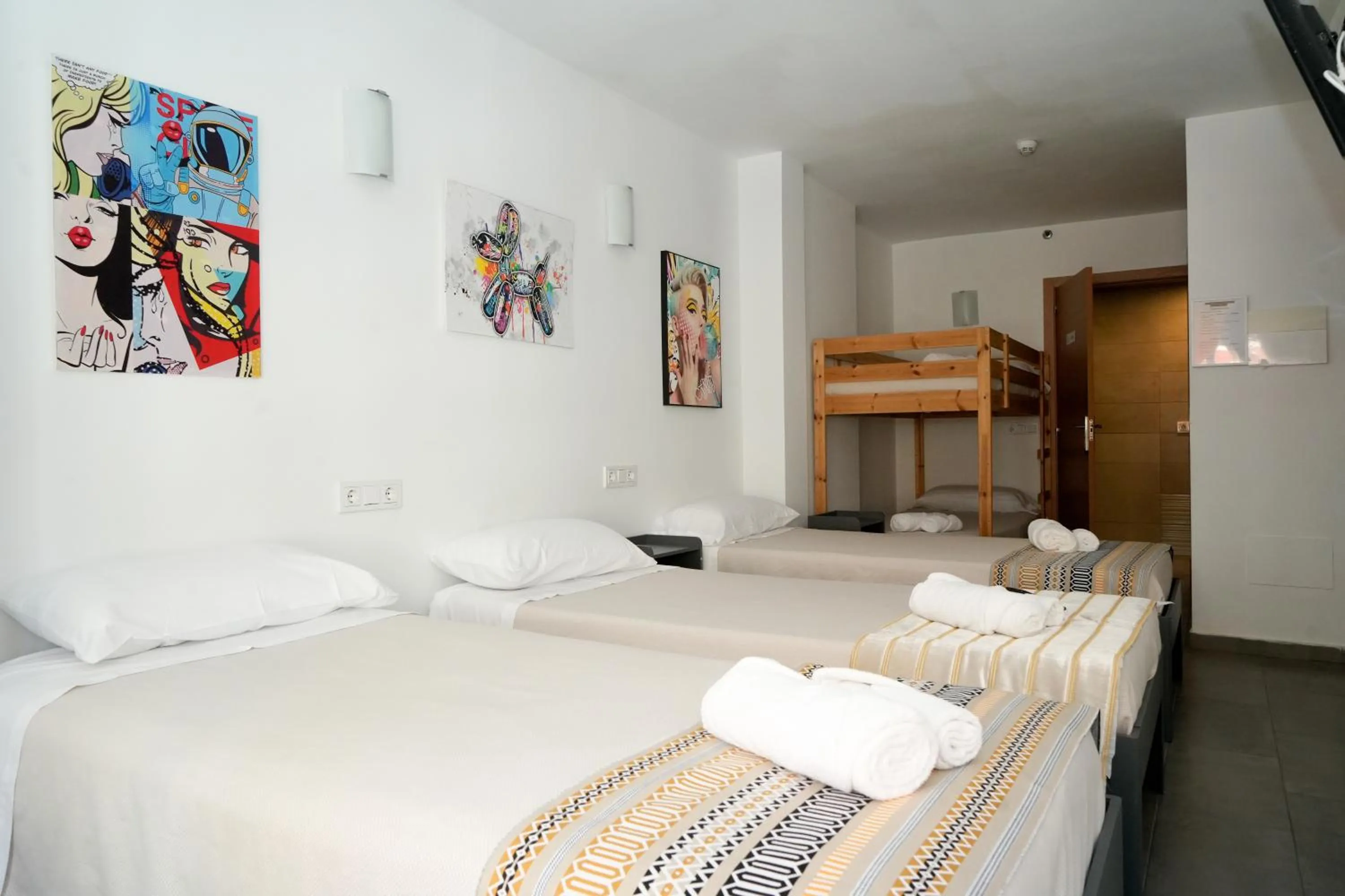 Bed in New Art Hostel - Albergue Juvenil
