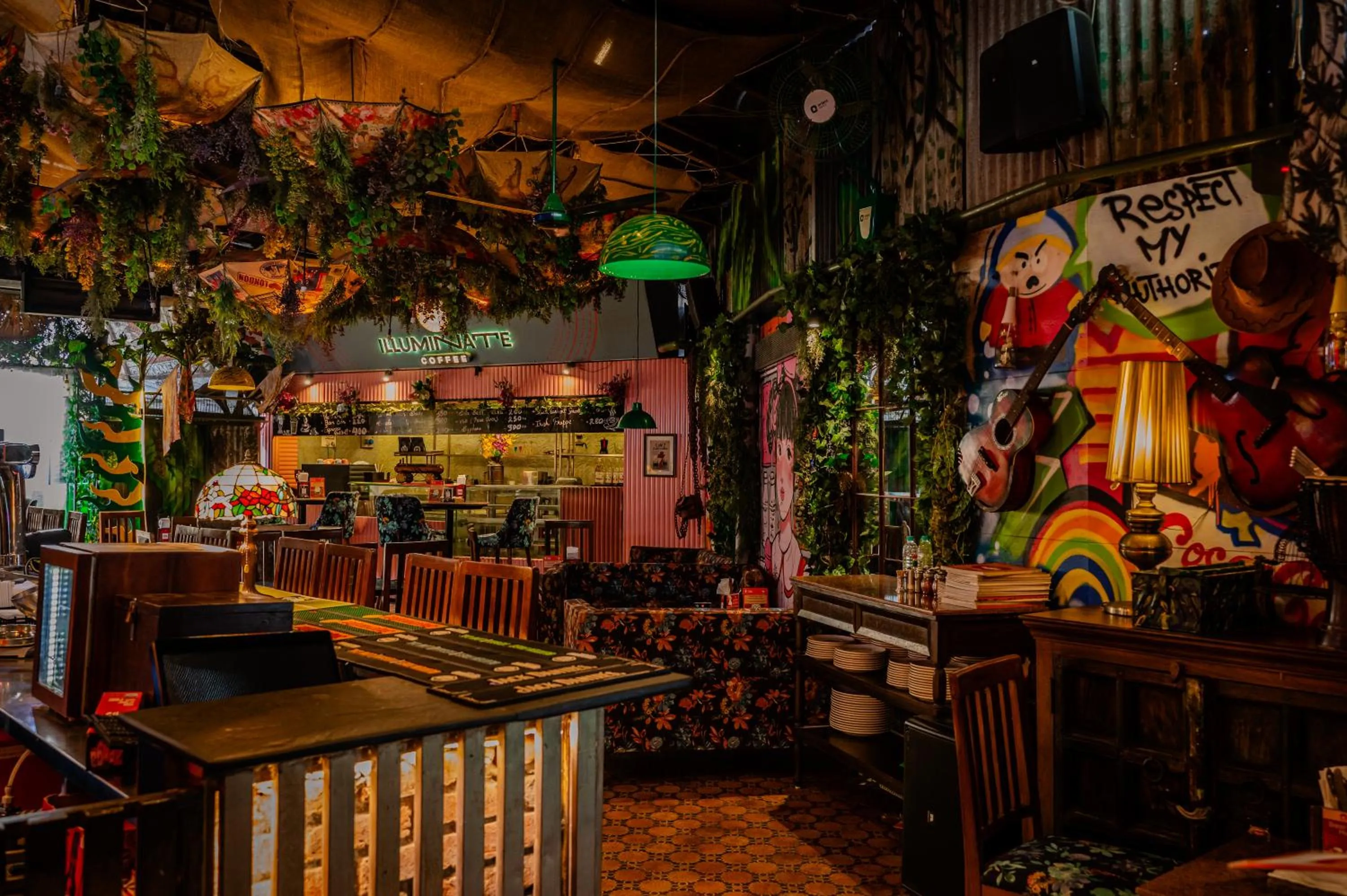 Restaurant/places to eat in Hotel Peninsula Redpine