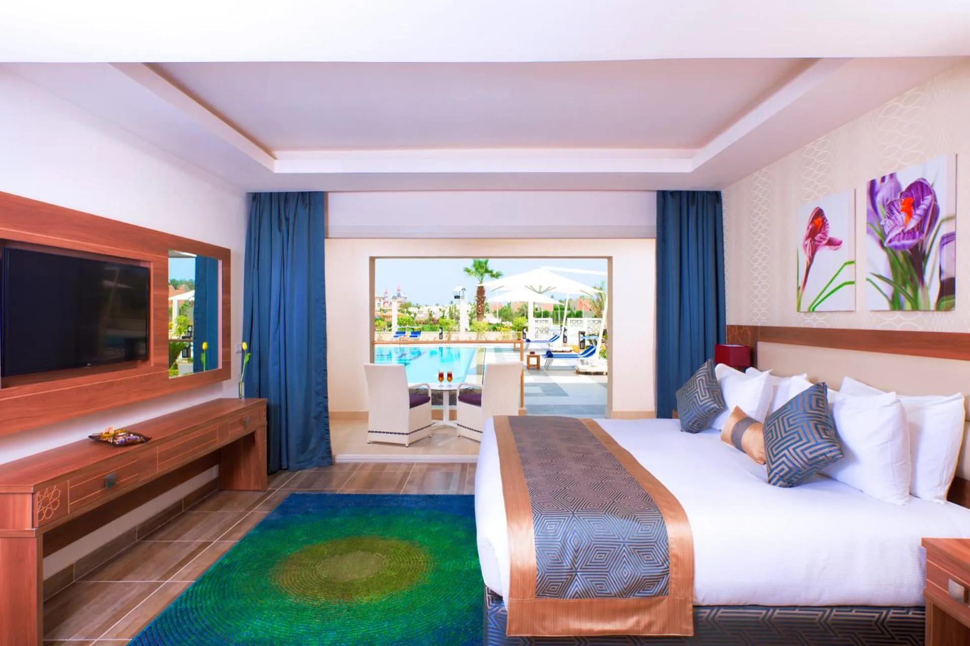 Bedroom, Bed in Pickalbatros Aqua Park Sharm El Sheikh
