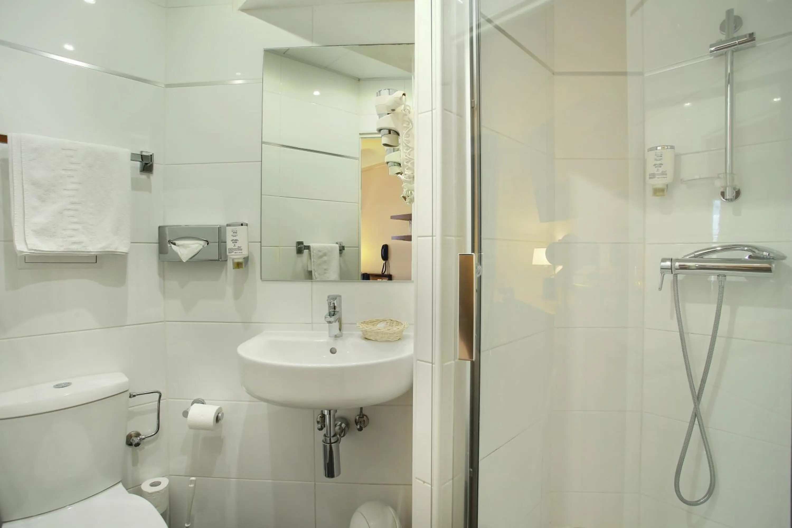 Bathroom in Hotel Murat