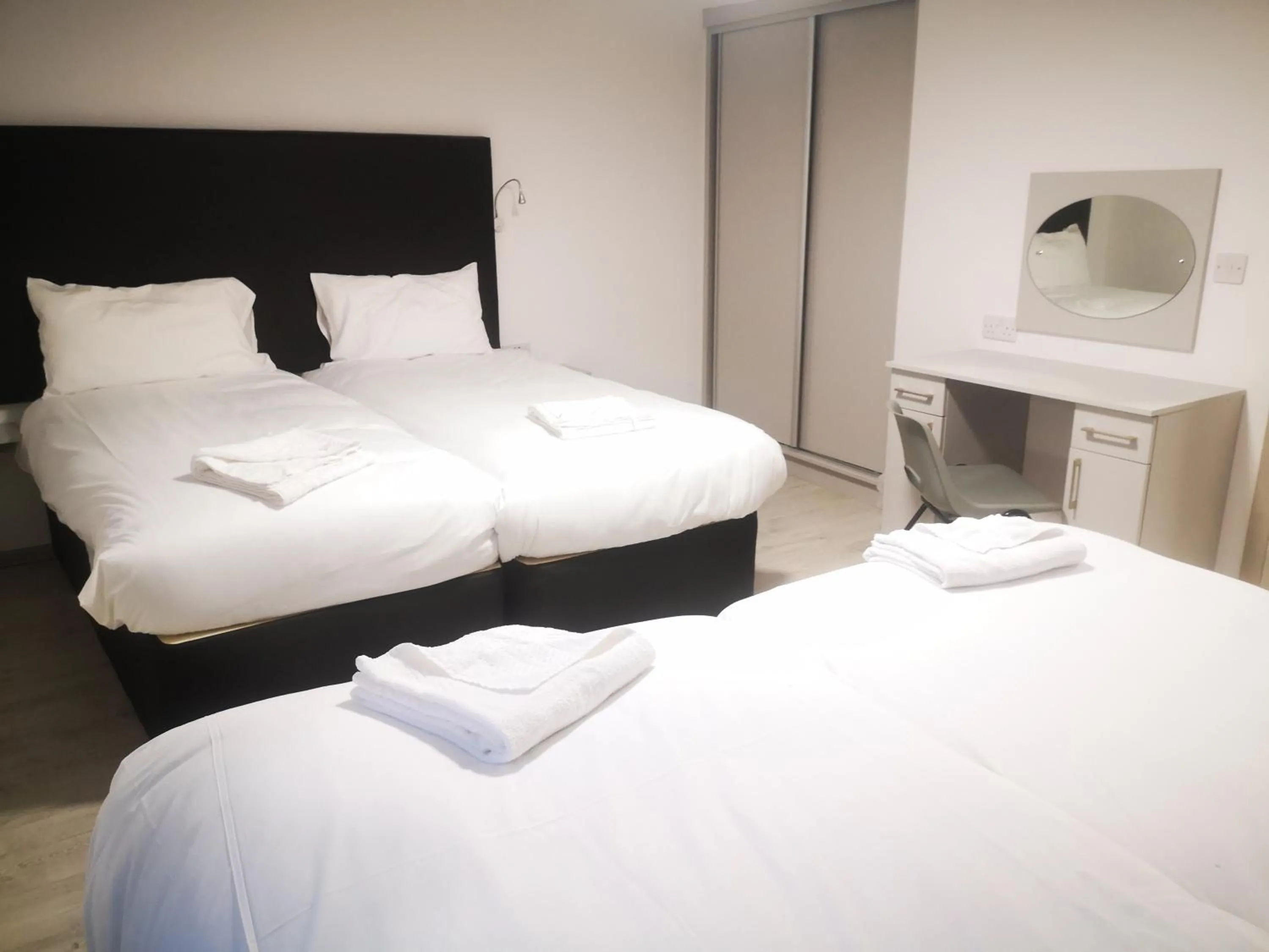 Bedroom, Bed in Bella Vista Hotel & Self Catering Suites