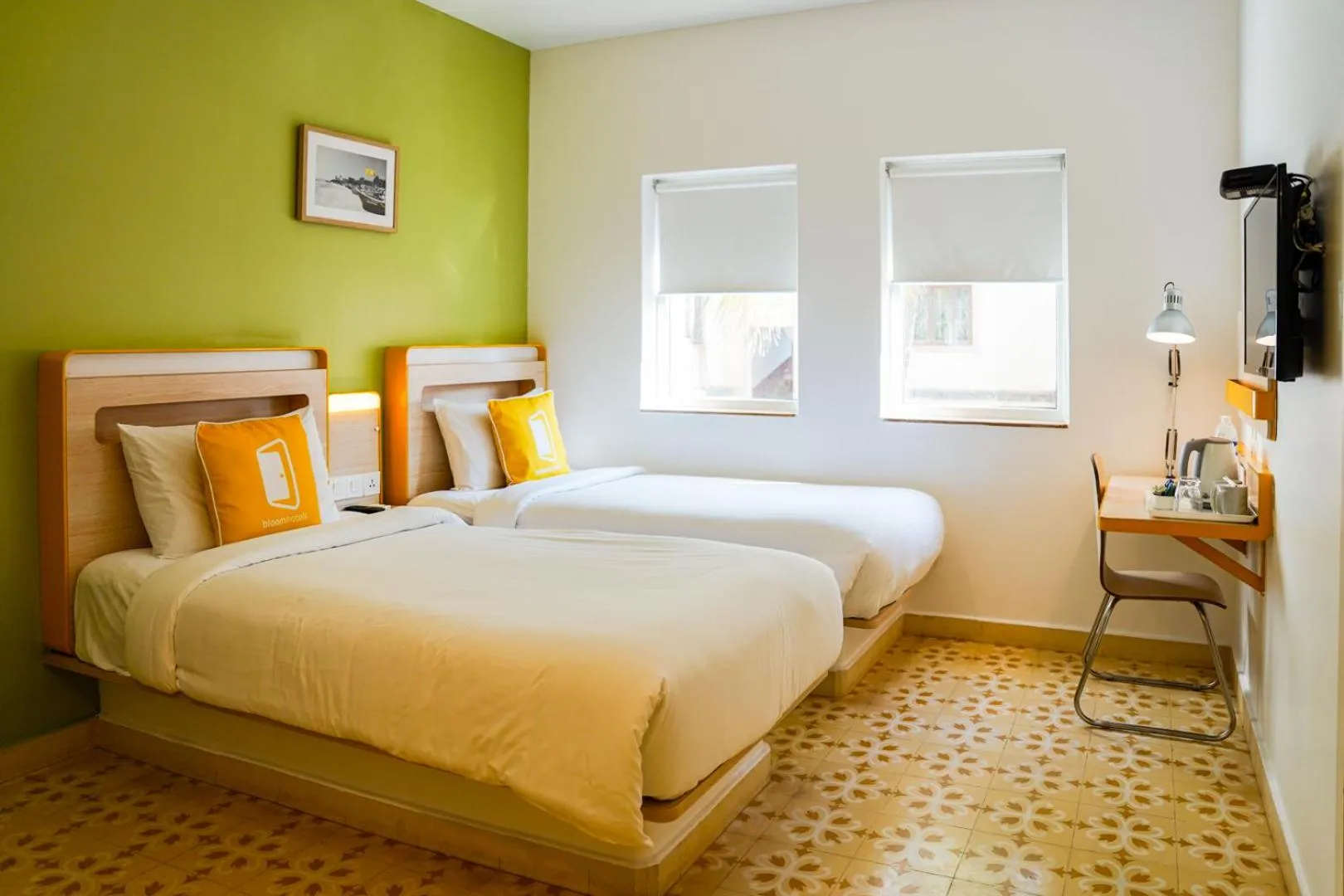 Bedroom, Bed in Bloom Hotel - Calangute