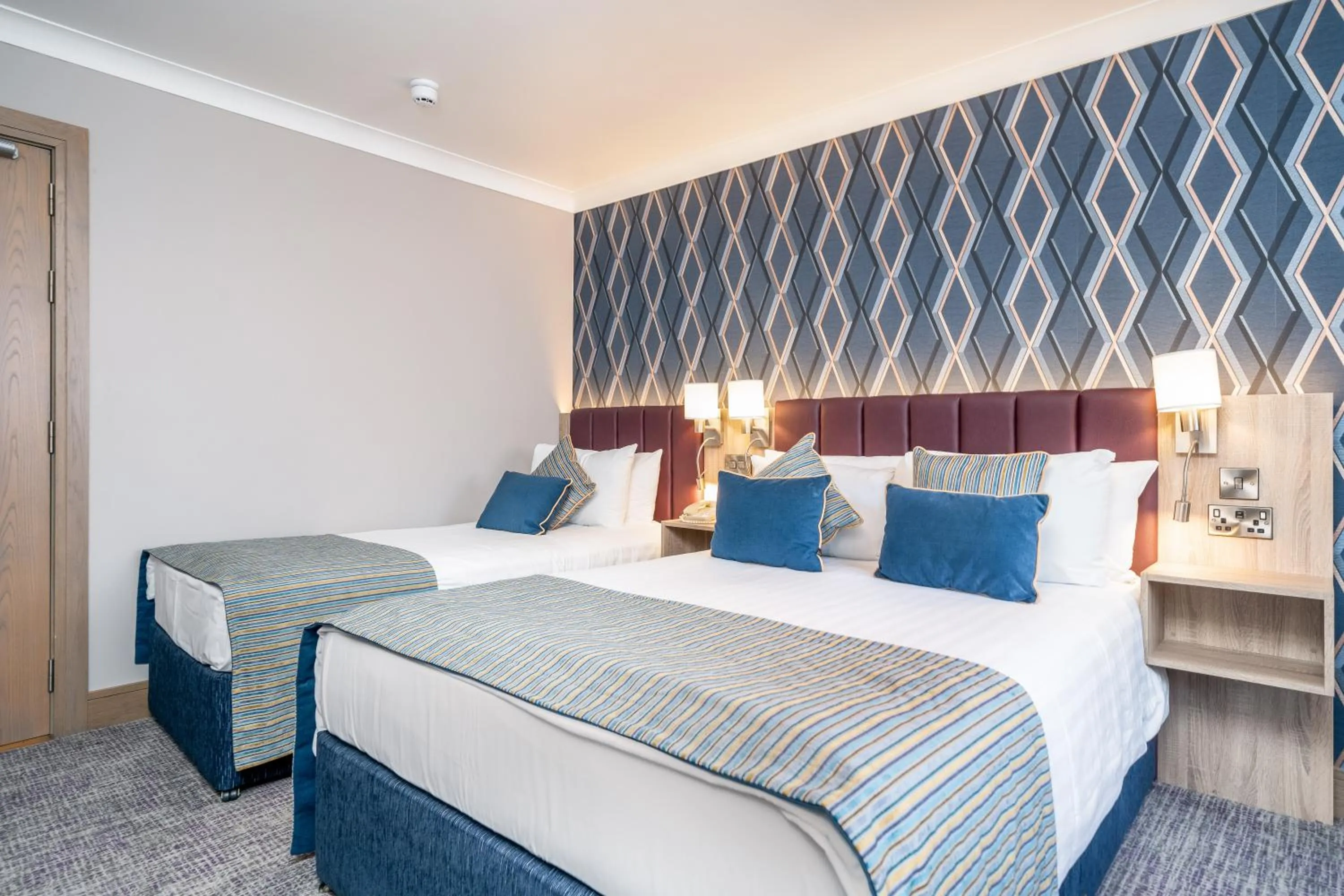 Bed in Rochestown Lodge Hotel