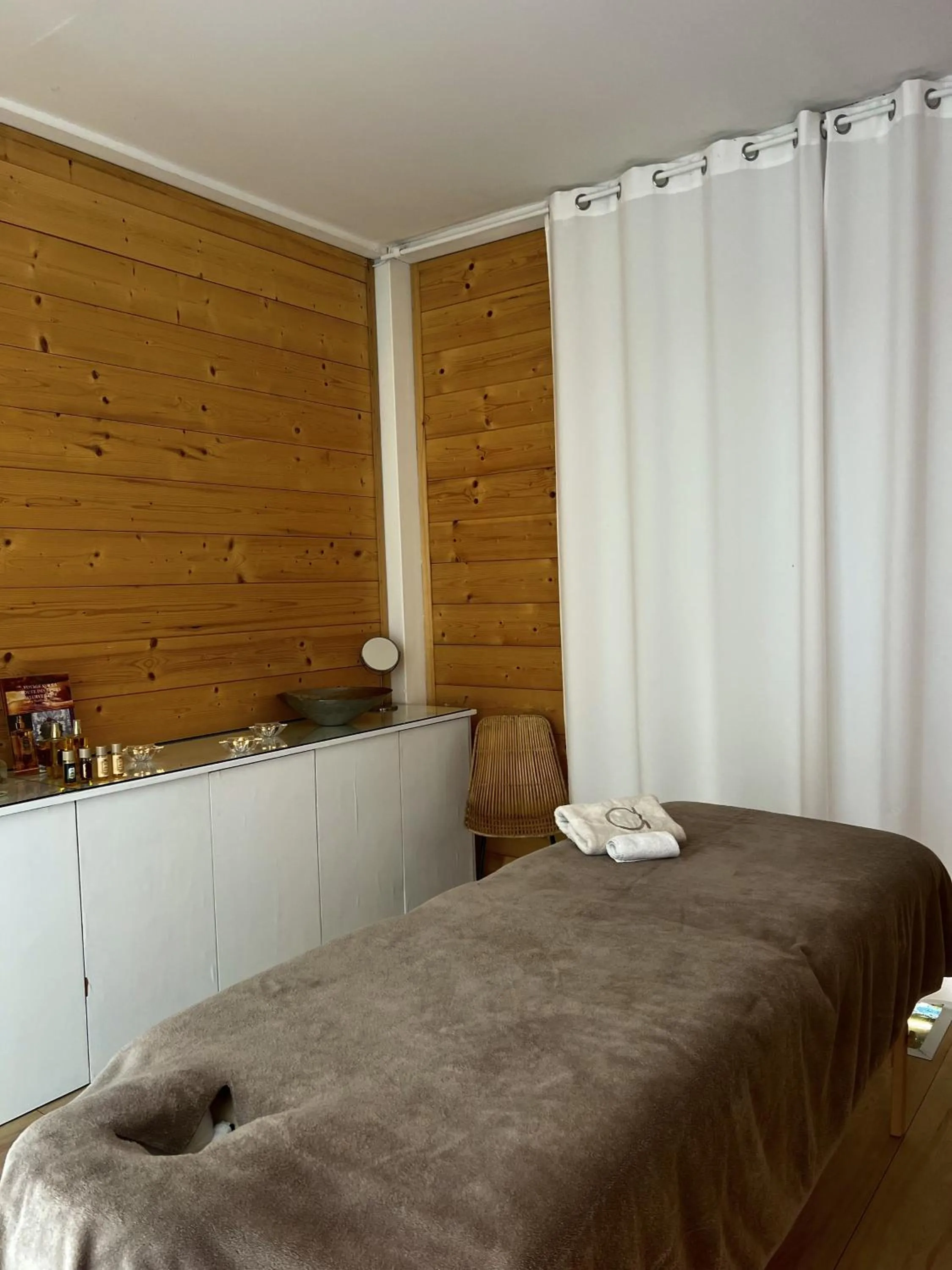 Spa and wellness centre/facilities, Bed in Domaine des Andéols