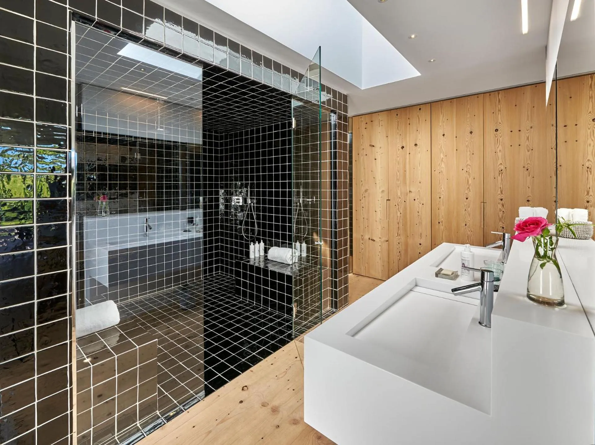 Shower in Domaine des Andéols