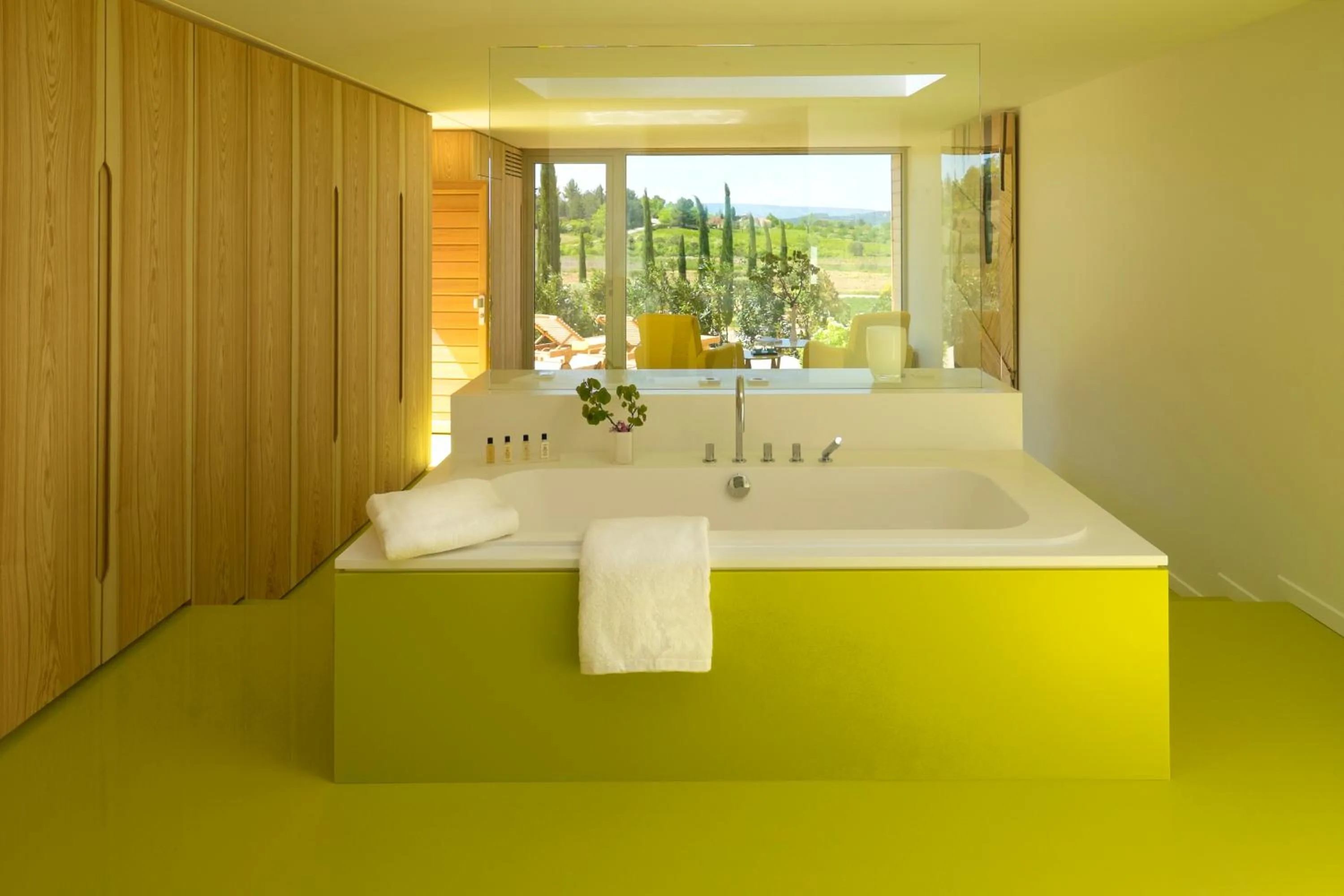 Bathroom, Bed in Domaine des Andéols
