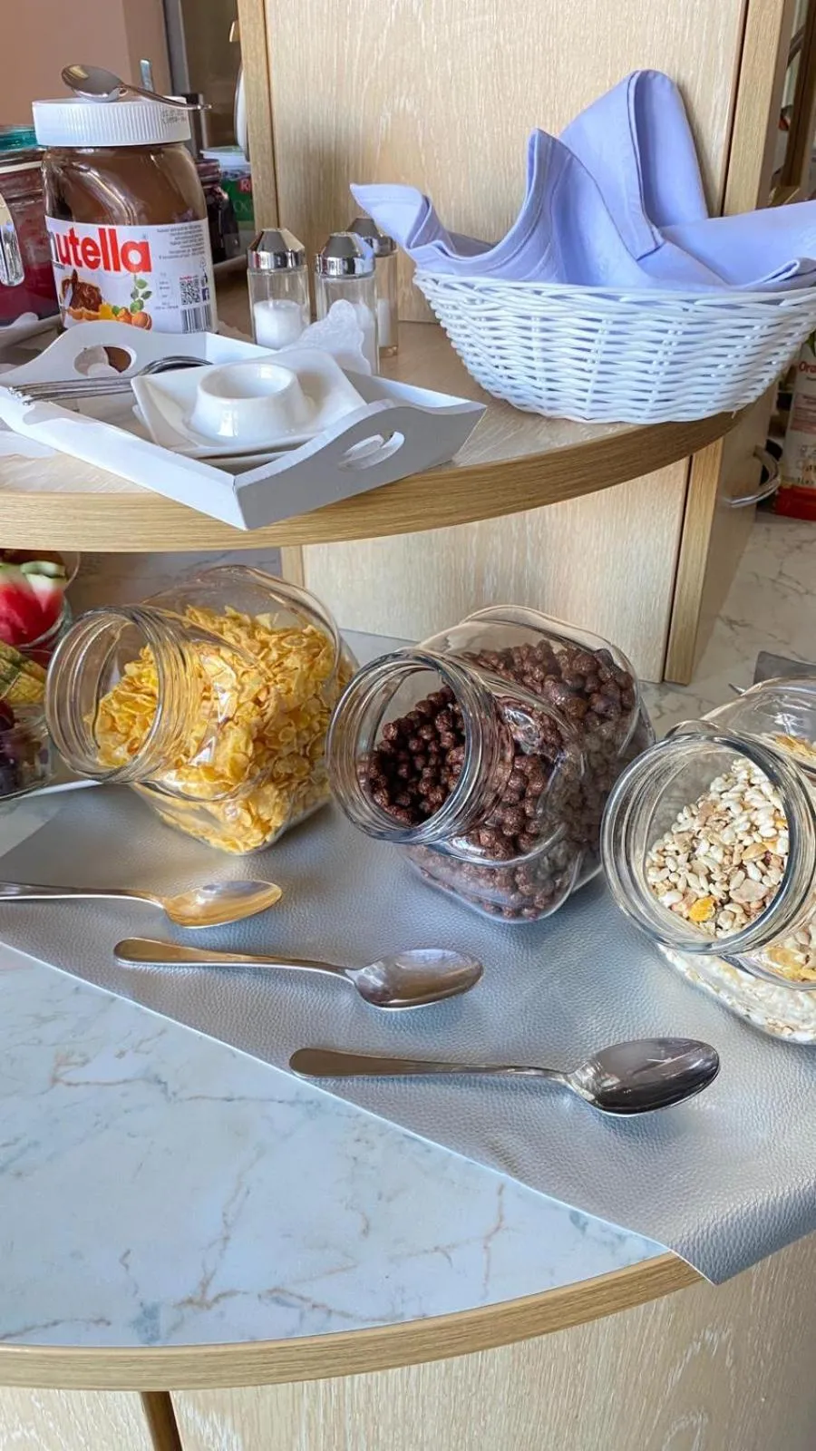 Buffet breakfast in Villa Osipovica