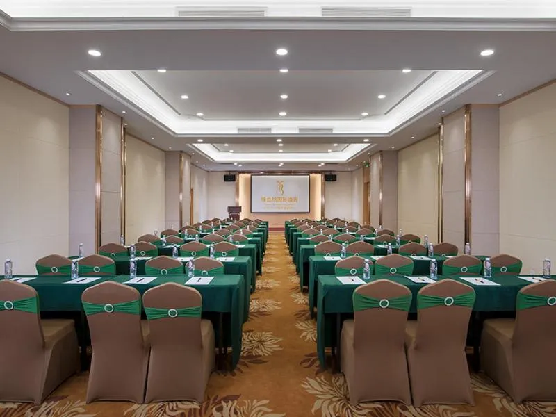 Vienna International Hotel Shenzhen Longhua Center