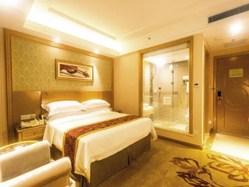 Bed in Vienna Hotel Sanya Yalong Bay Qianguqing