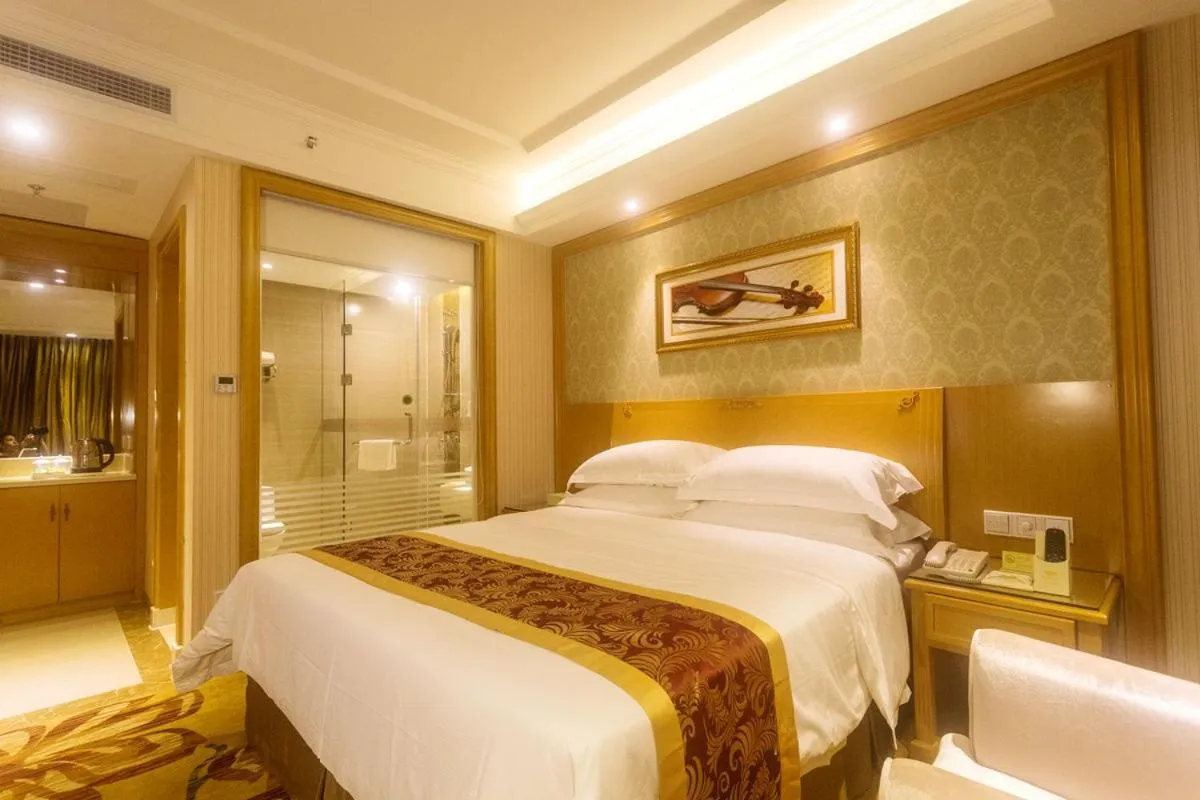 Bed in Vienna Hotel Sanya Yalong Bay Qianguqing