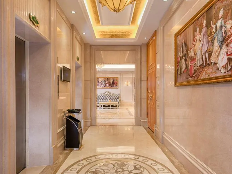 Vienna Hotel Shenzhen Lo Wu Control Point