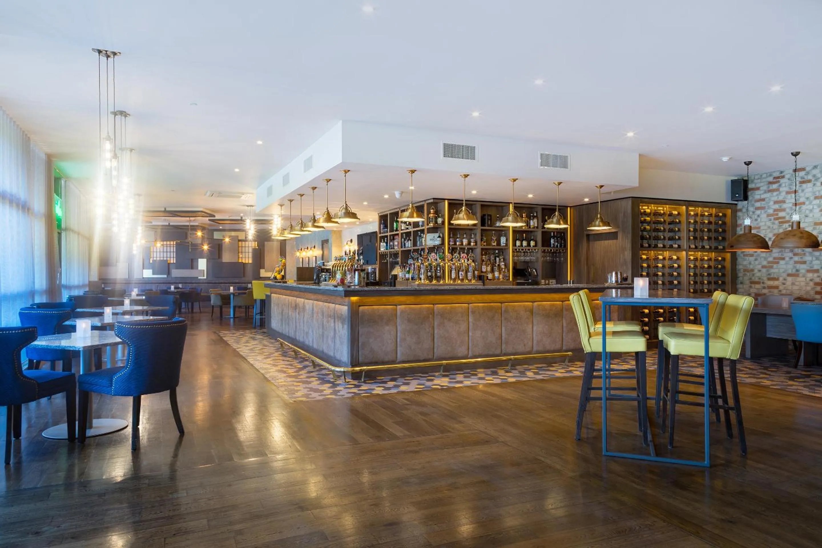 Lounge or bar in Harbour Hotel