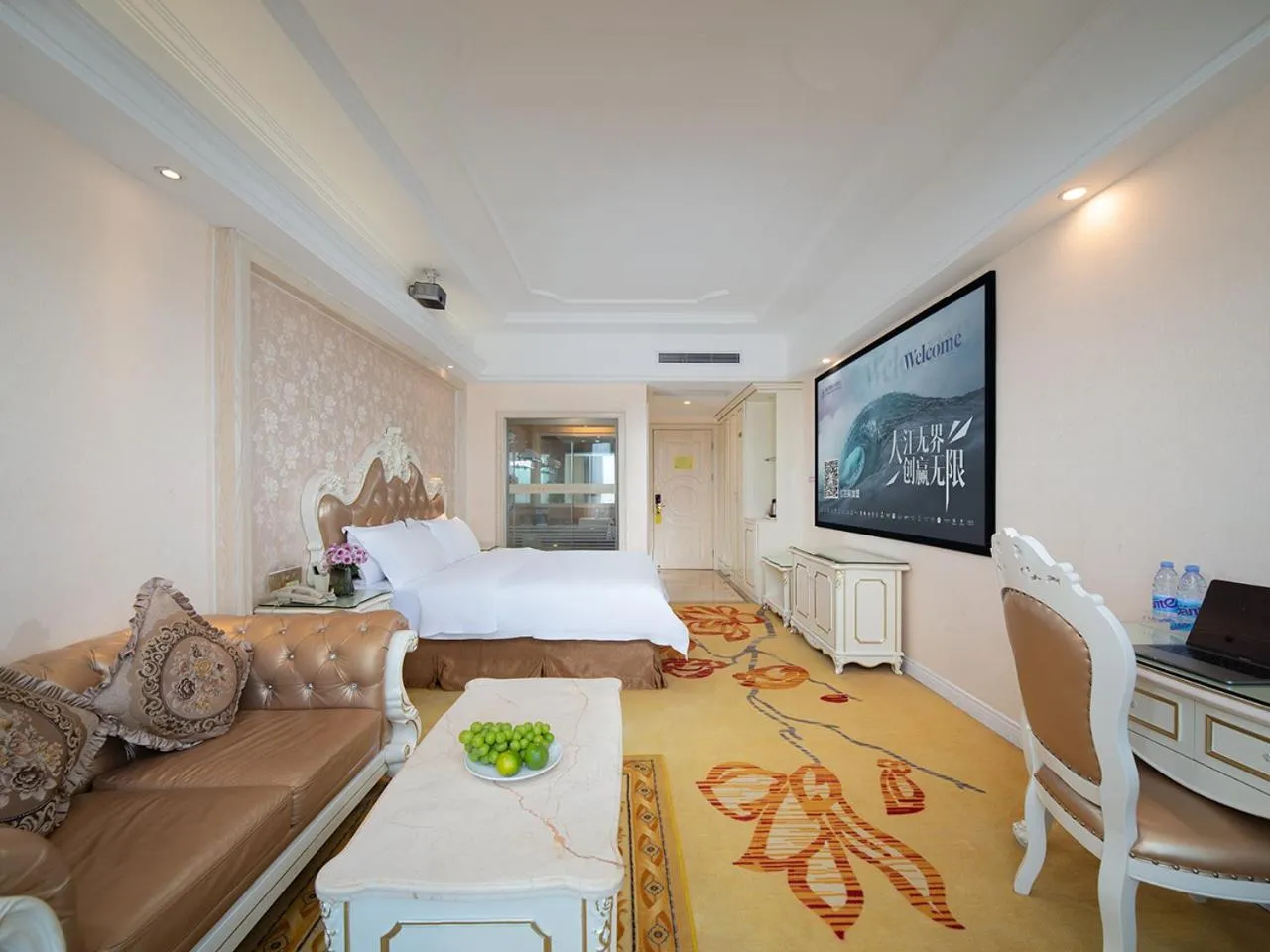 Bed in Vienna International Hotel Jieyang Yangmei Jade hotel