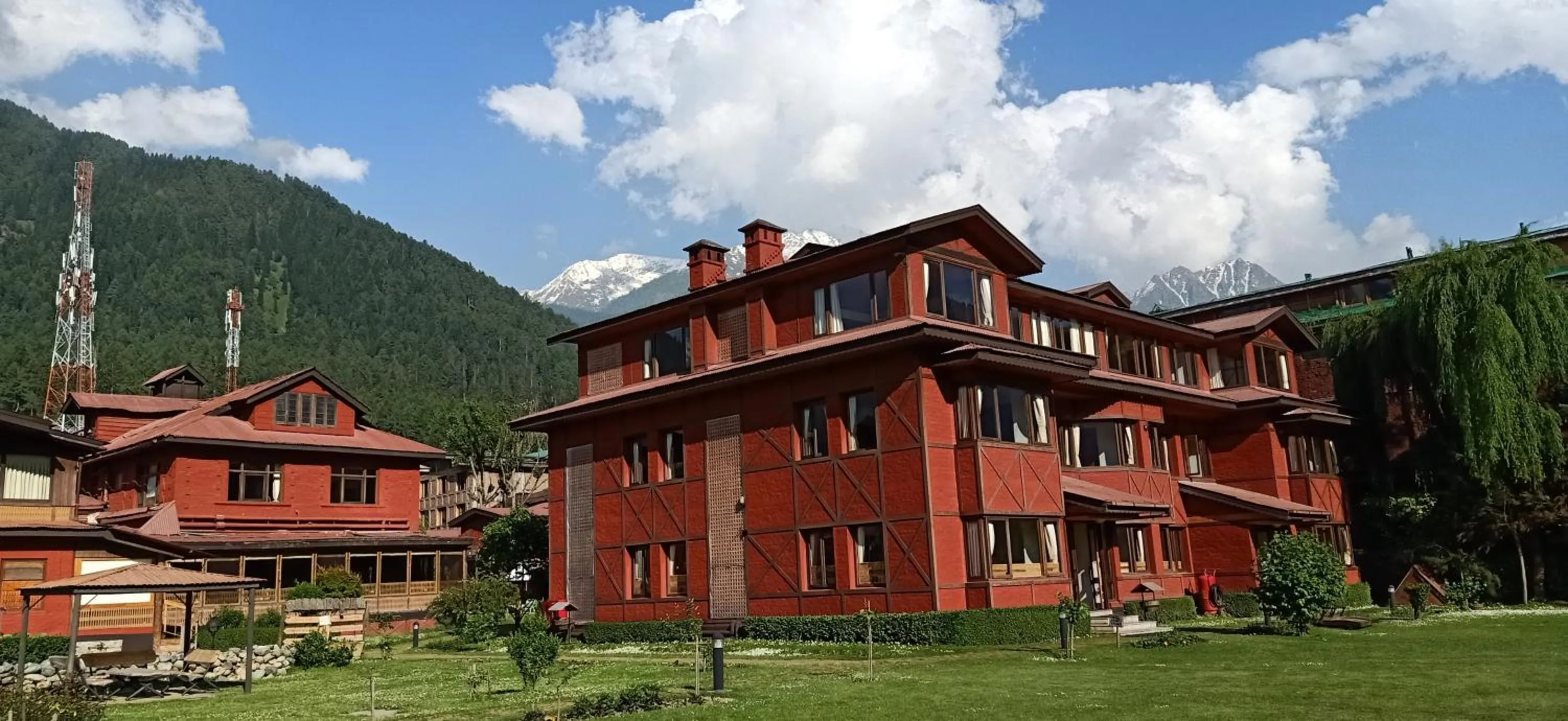 Property building in Pahalgam Hotel Riverside Luxury