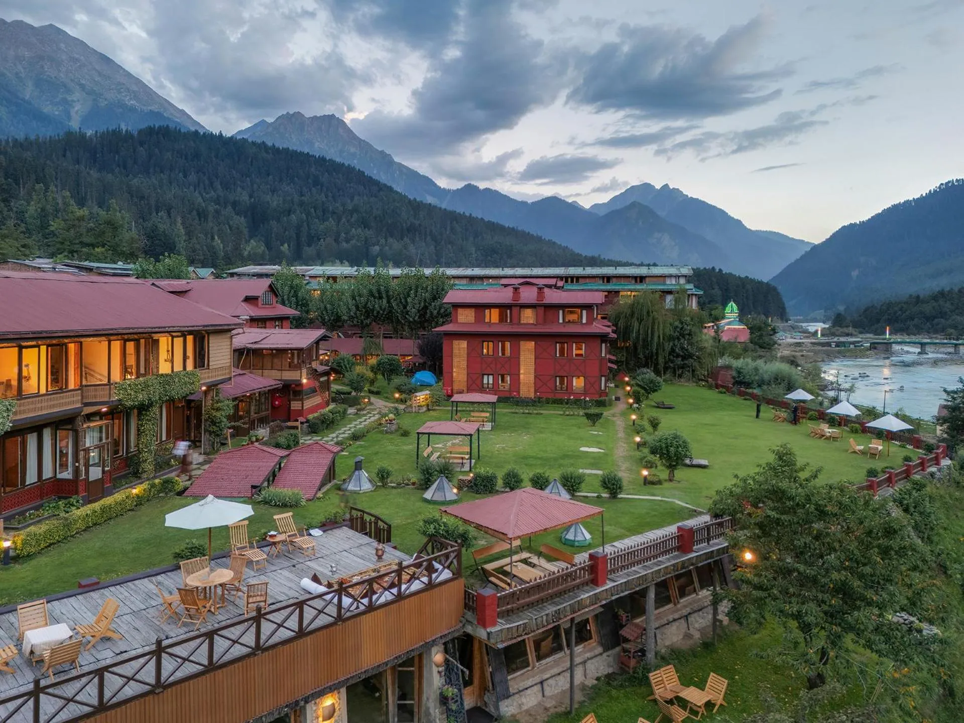 Property building in Pahalgam Hotel Riverside Luxury