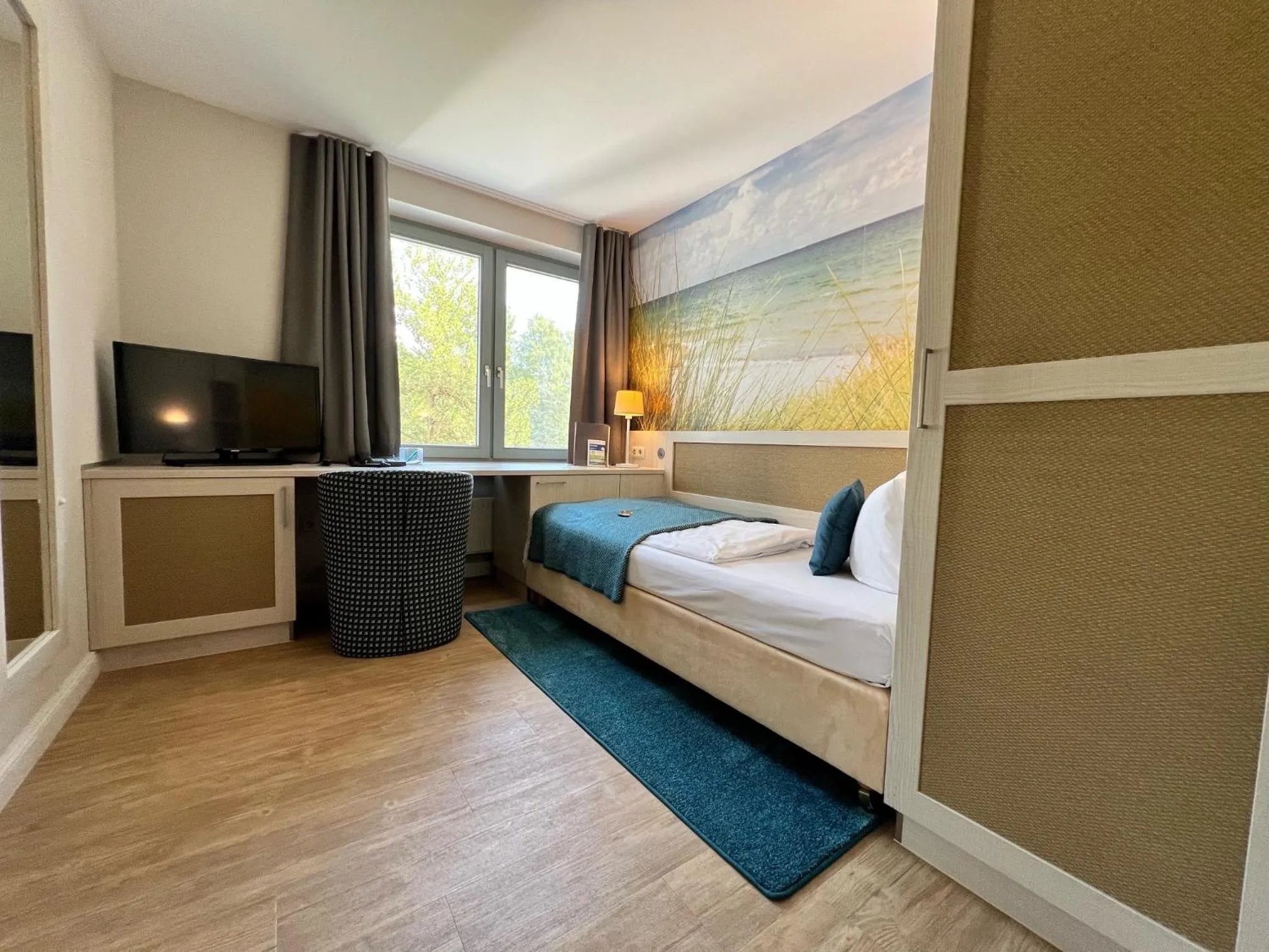 Photo of the whole room, Bed in Hotel Haus am Meer