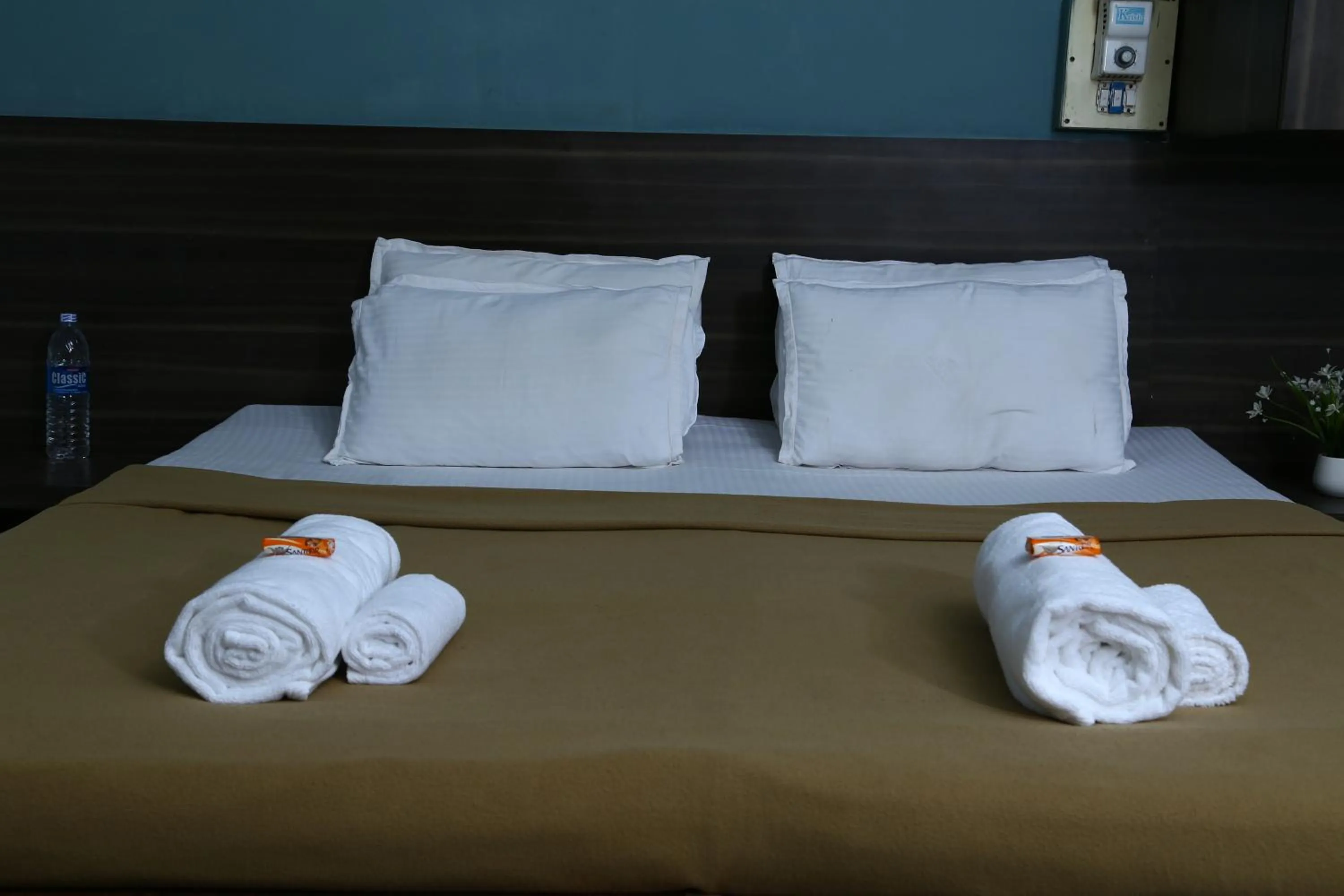 Photo of the whole room, Bed in Atithi Lodge