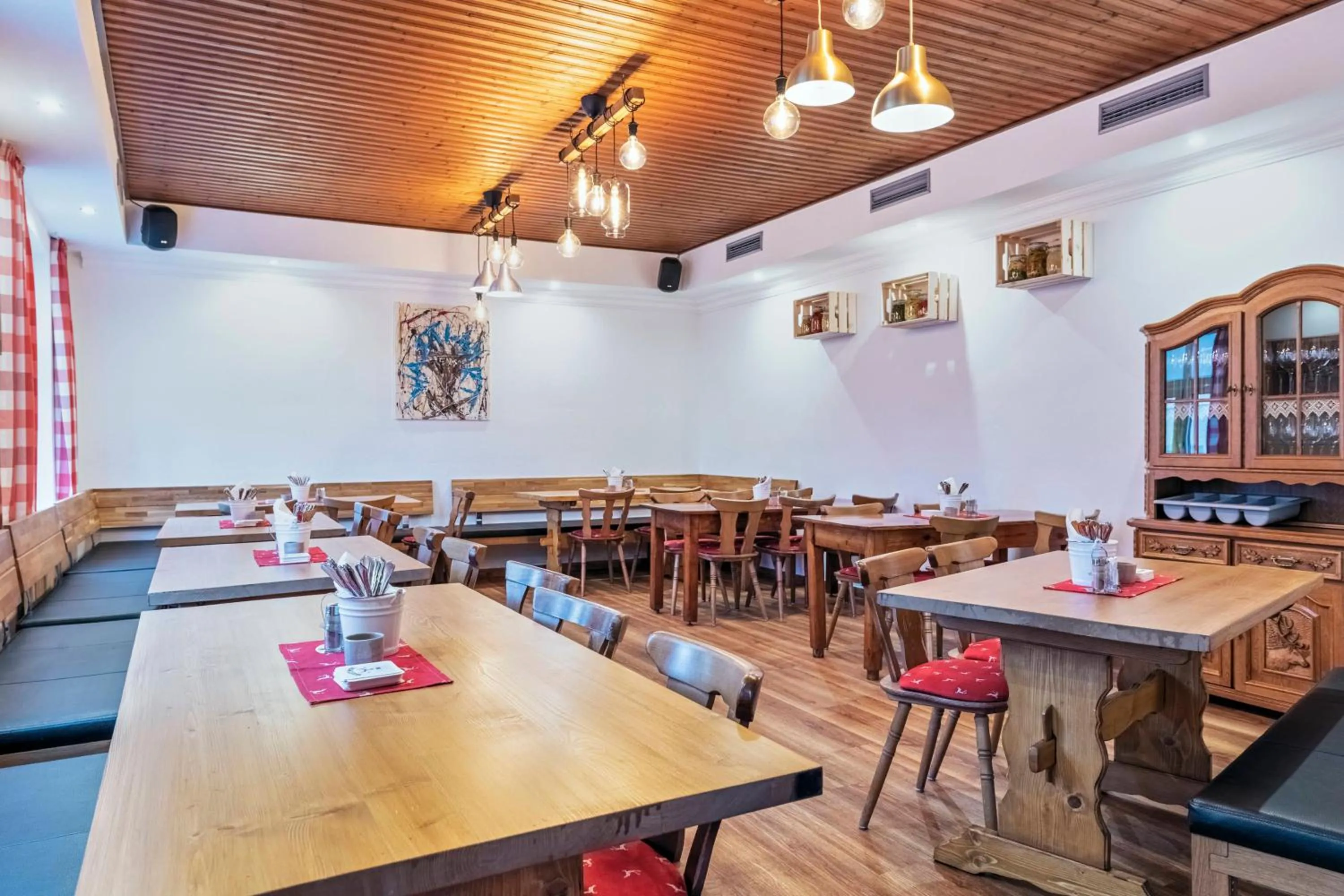 Restaurant/places to eat in Gasthof Wastlwirt