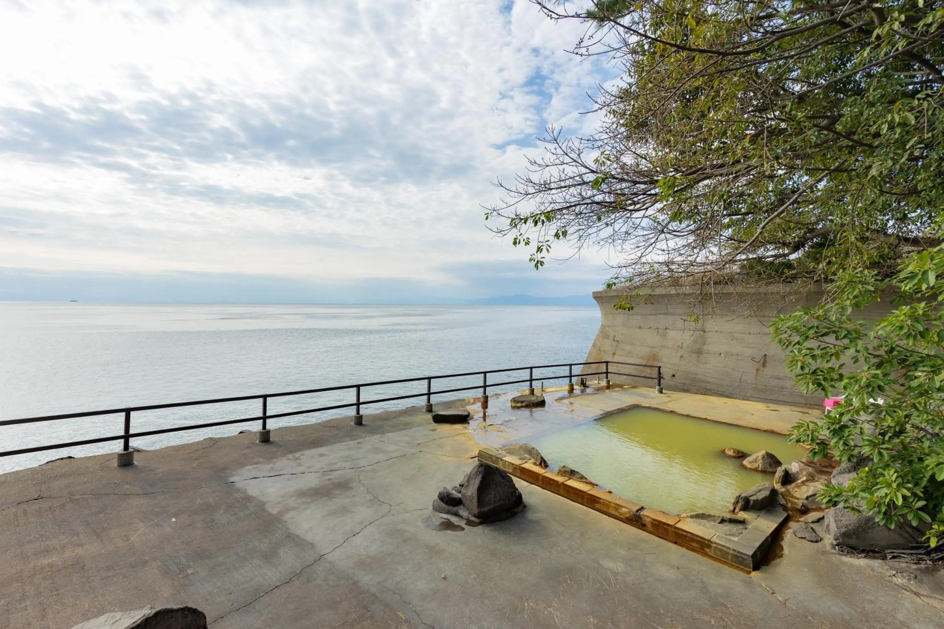 Open Air Bath in Sakurajima Seaside Hotel