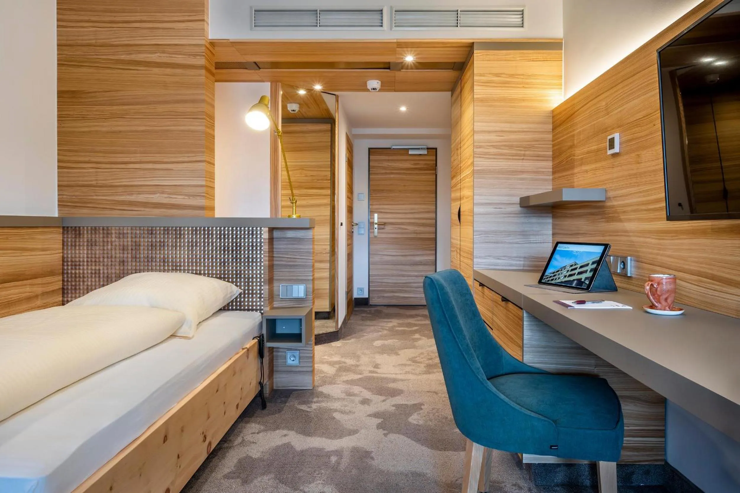 Photo of the whole room in Hotel FrechDachs