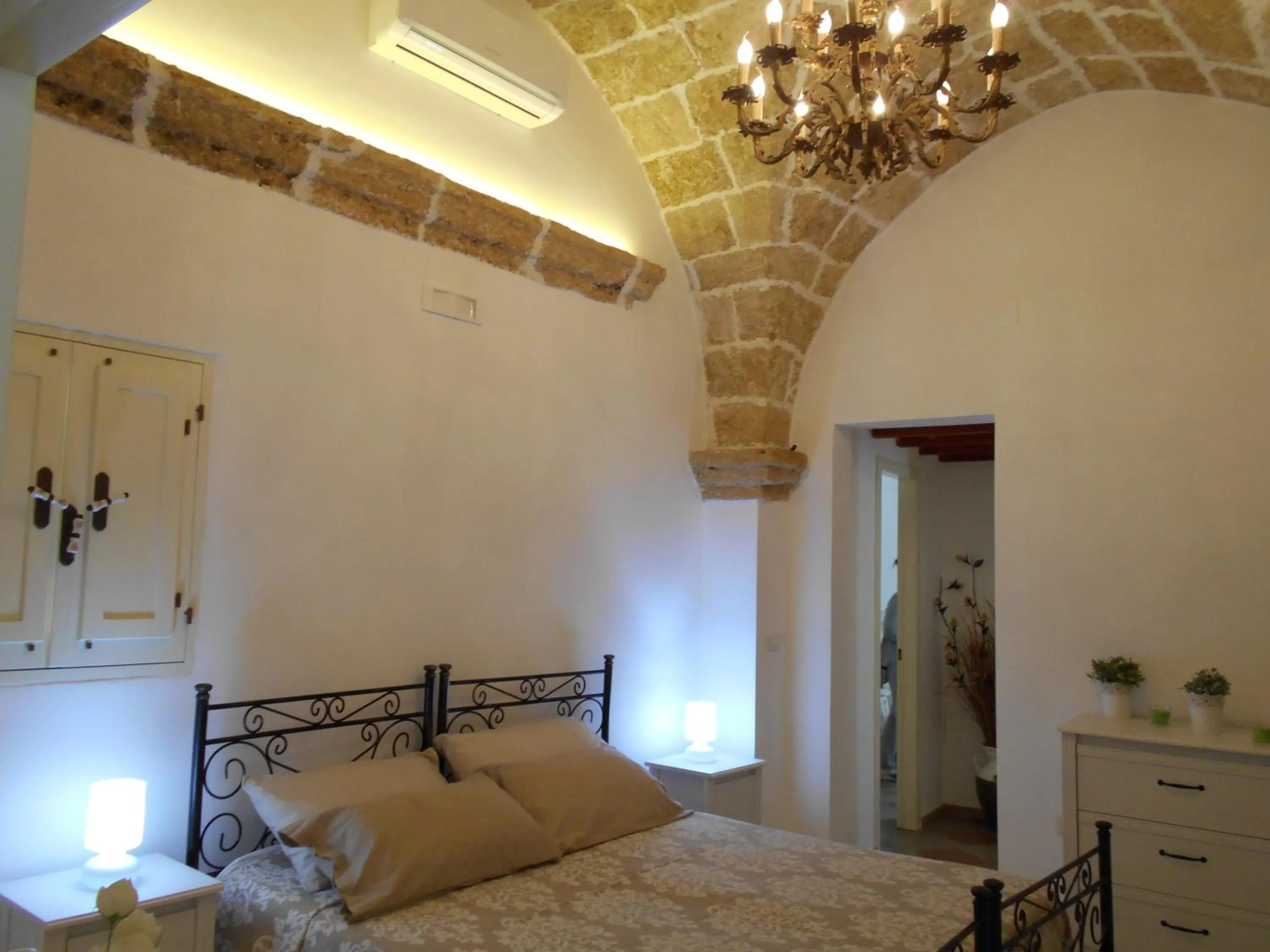 Bed in B&B Corte Dragone