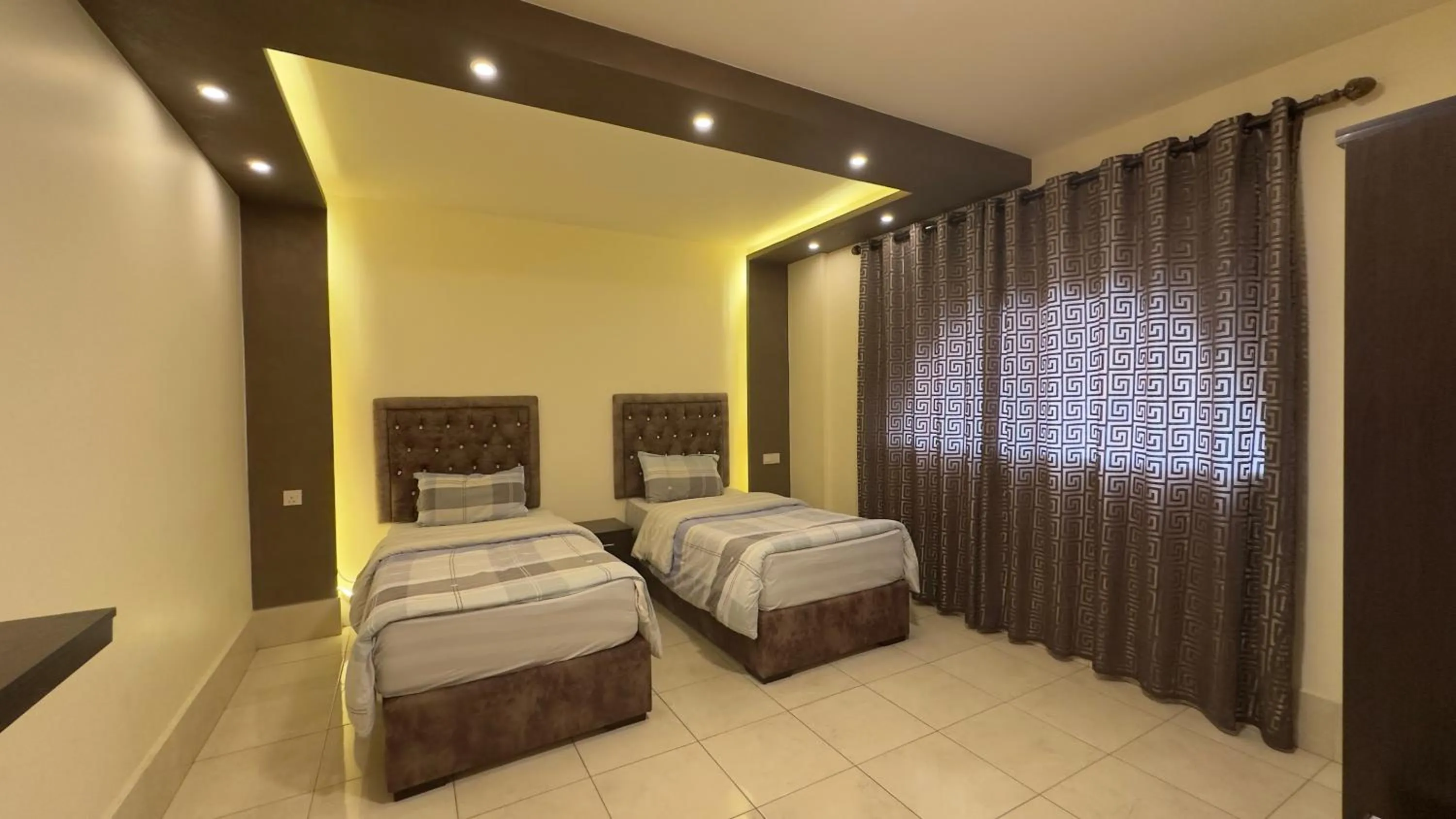 Al Riyati Hotel Apartments