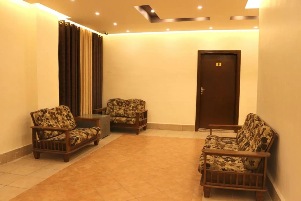 Property building in Al Riyati Hotel Apartments