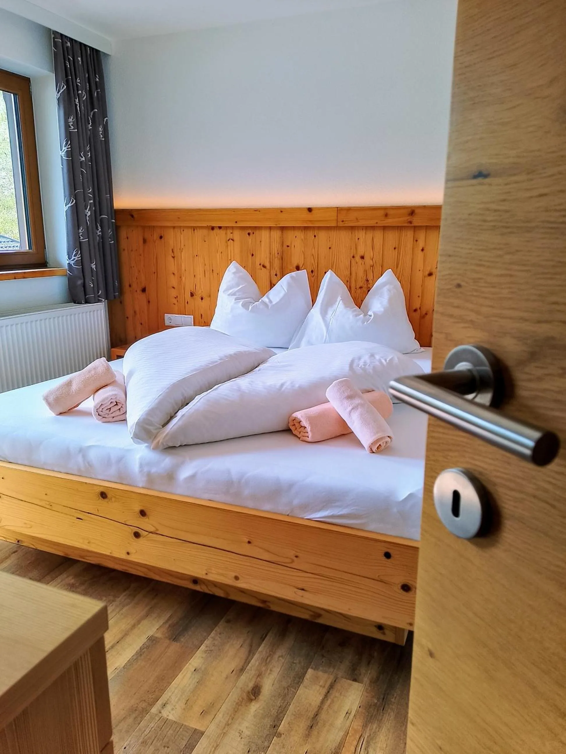 Bed in Appartements Kolberhof