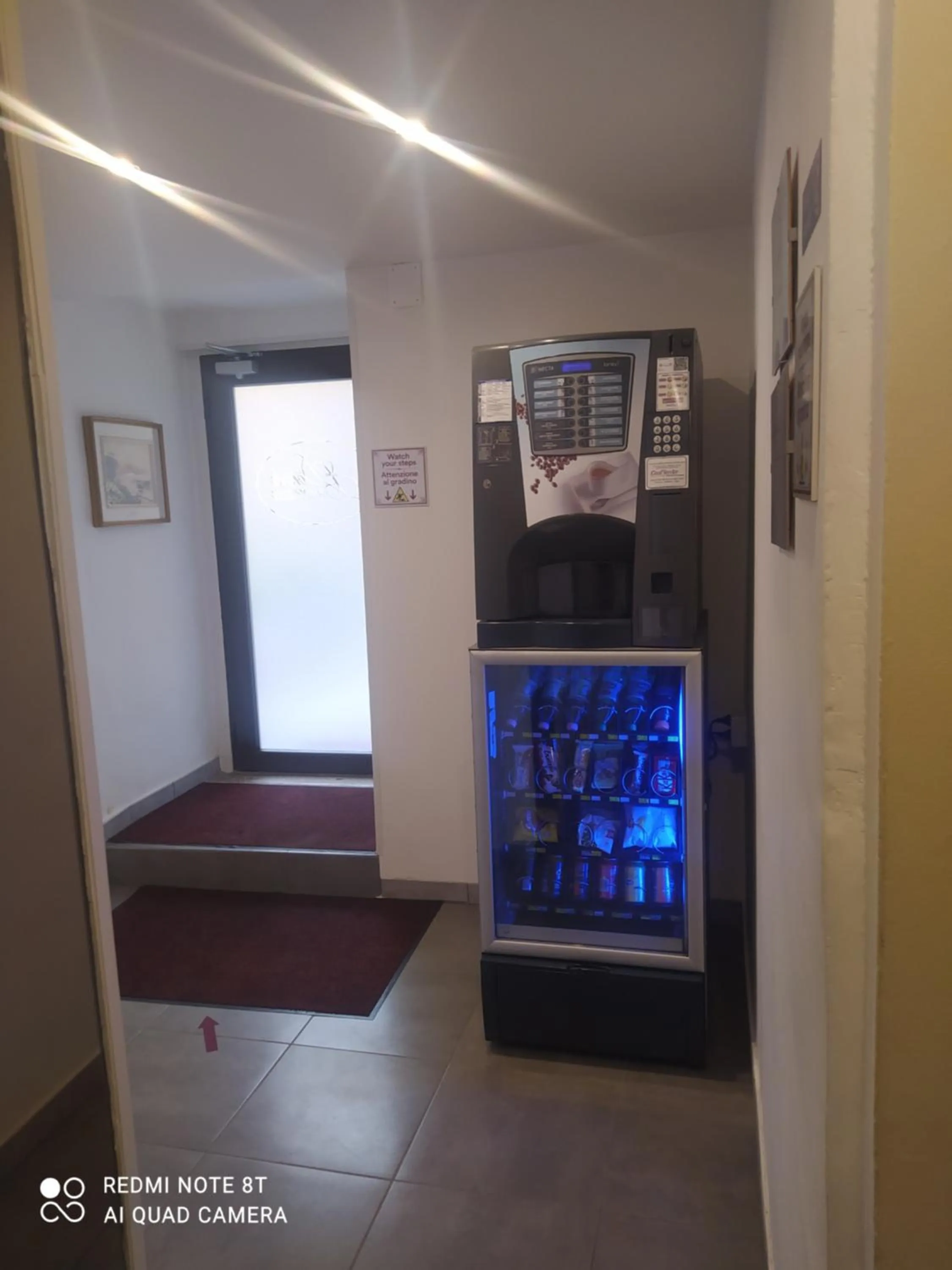 vending machine in DONNA LUCREZIA b&b Boutique Hotel Style - Relax & Business stay