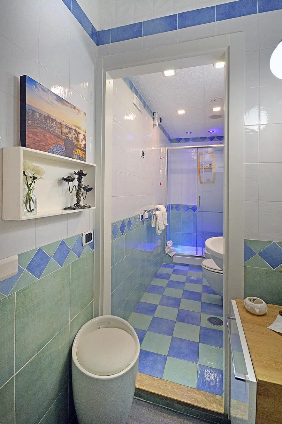 Staff in B&B Sorrento Central