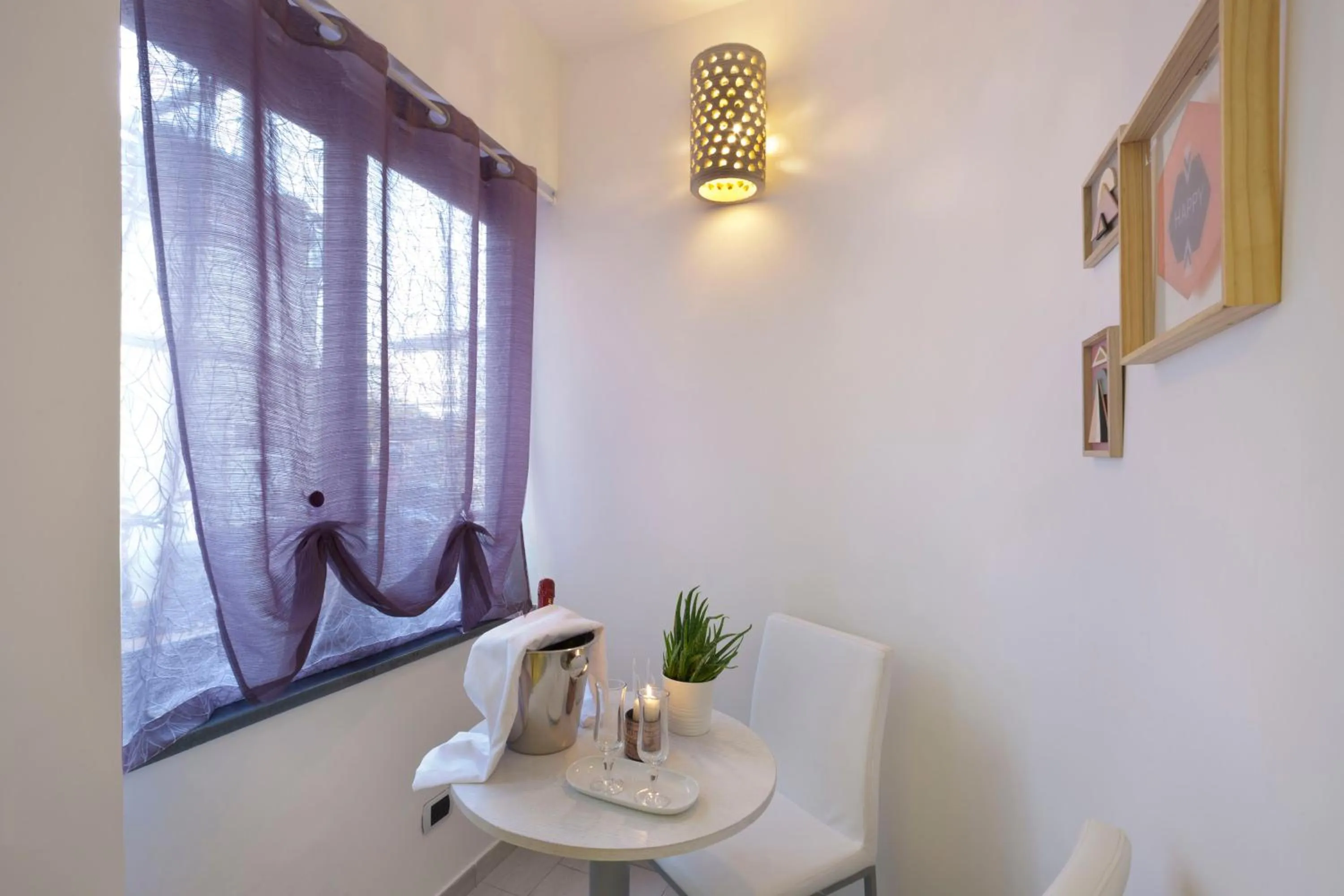 Property building in B&B Sorrento Central