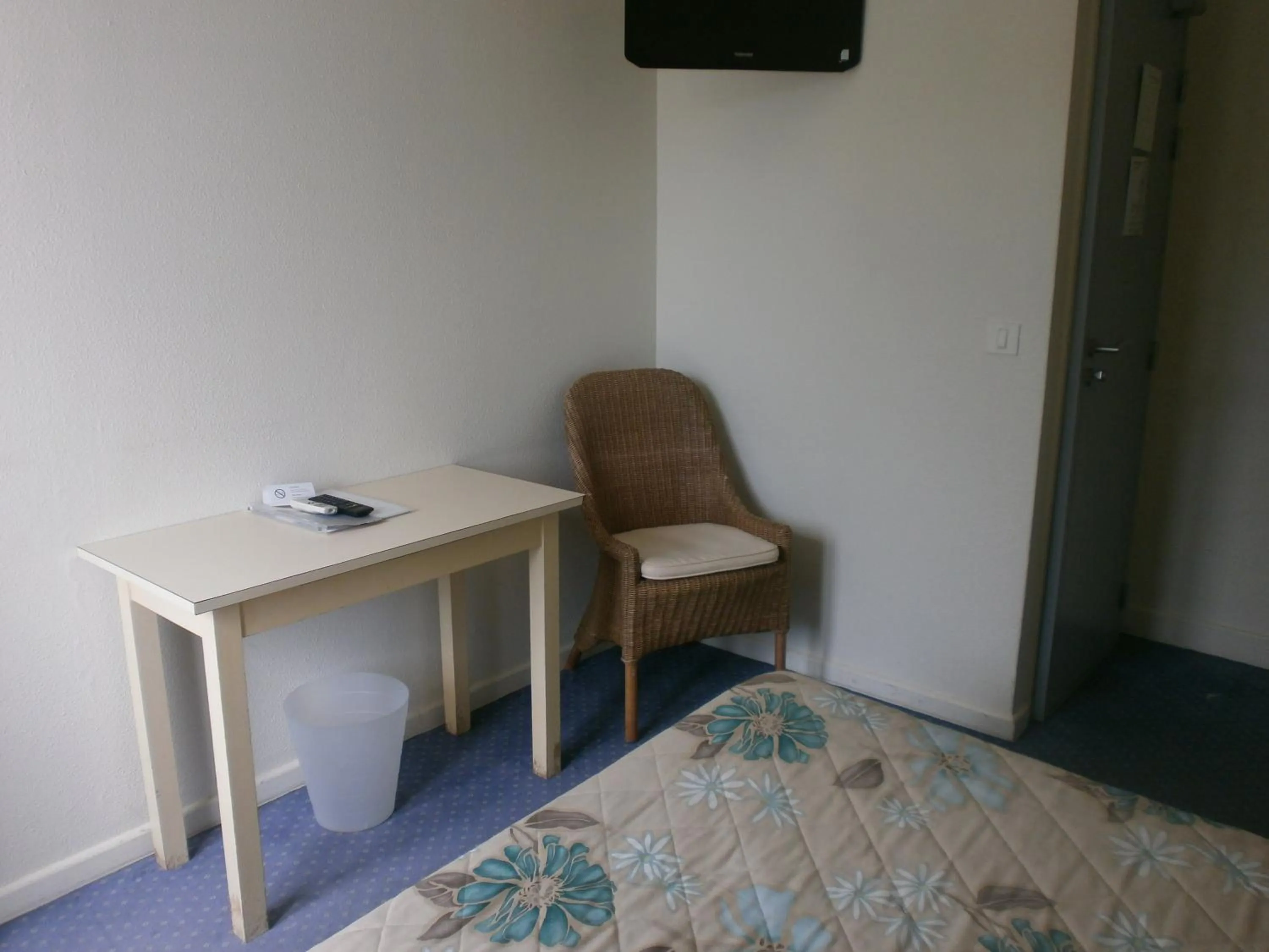 Decorative detail, Bed in Hôtel Le Richiardi