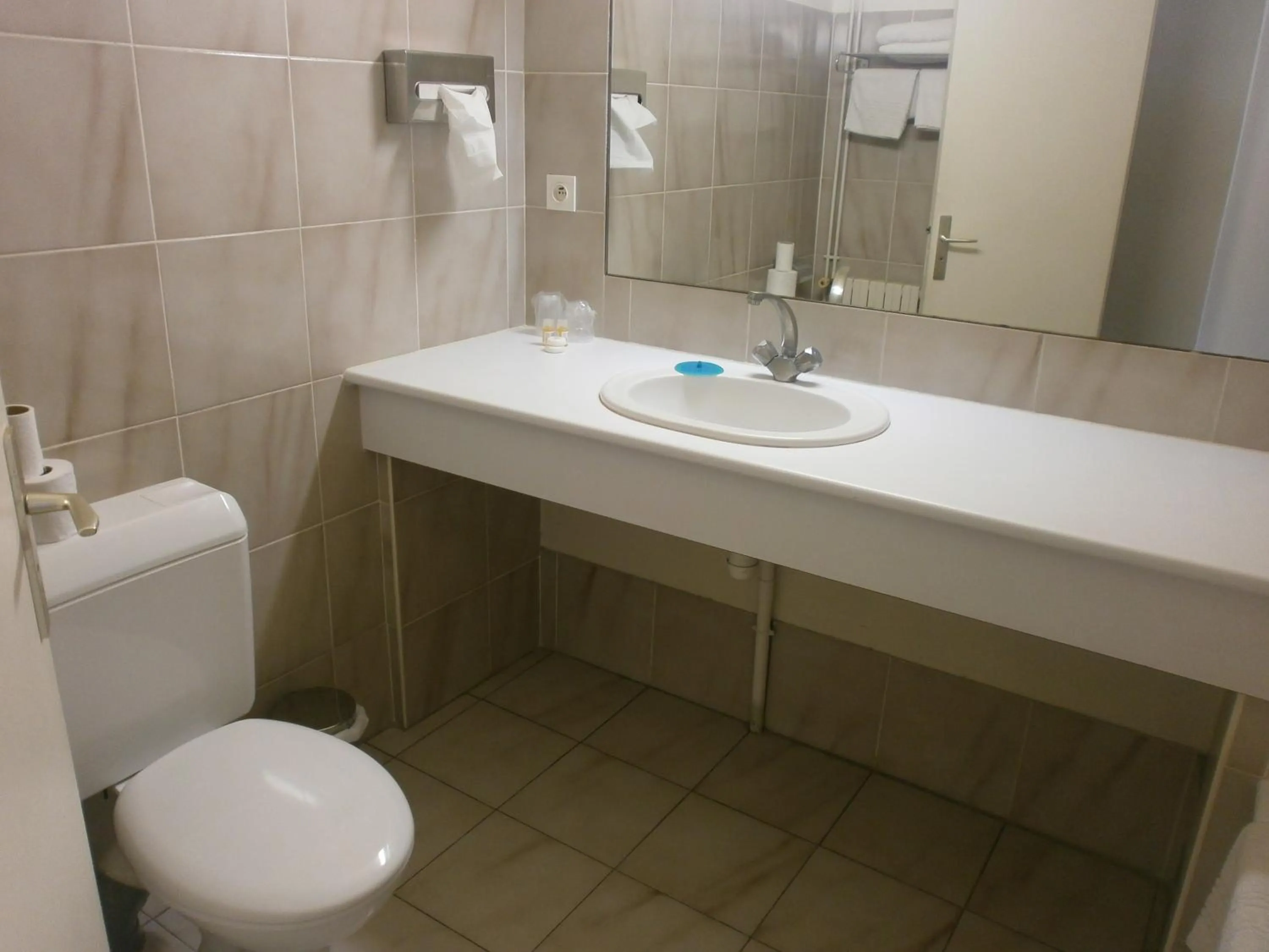 Bathroom in Hôtel Le Richiardi