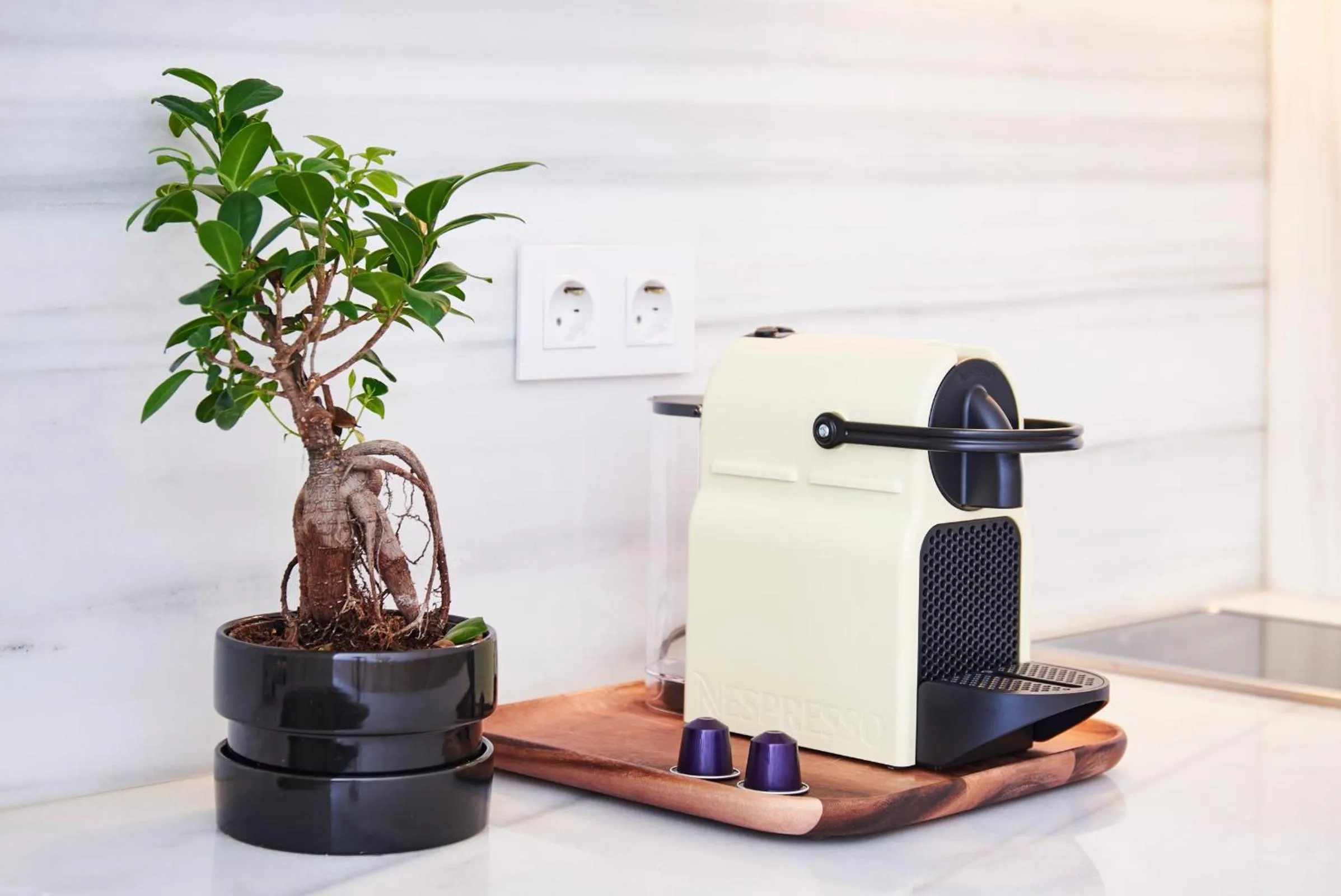 Coffee/tea facilities in Pause Apartments