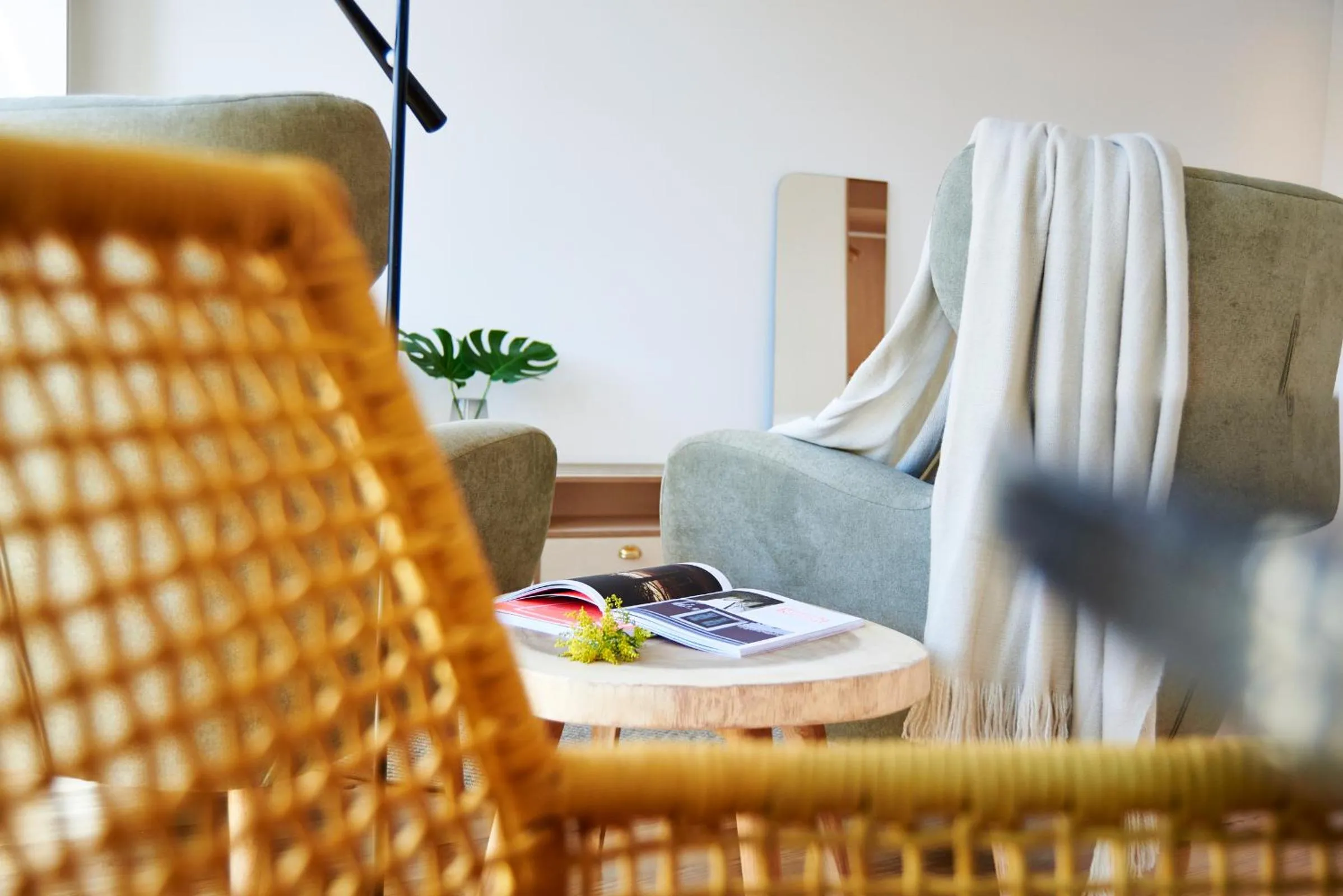 Decorative detail in Pause Apartments