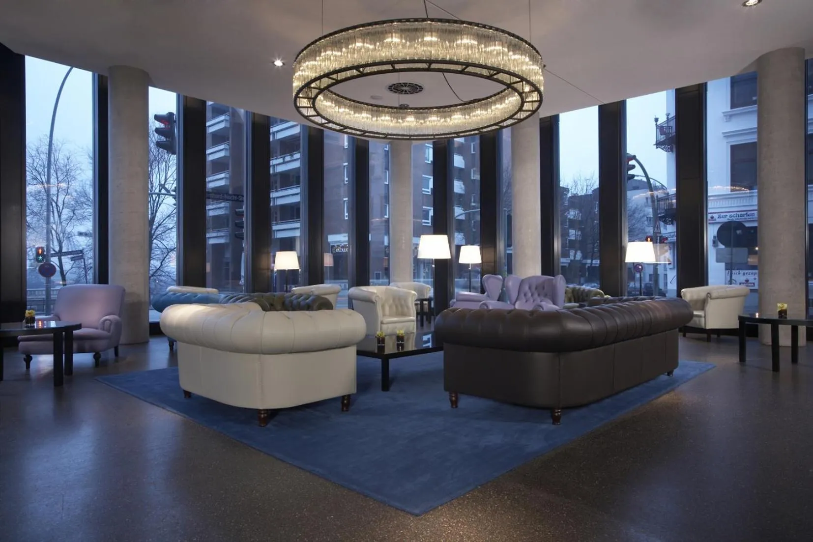 Lounge or bar in Empire Riverside Hotel